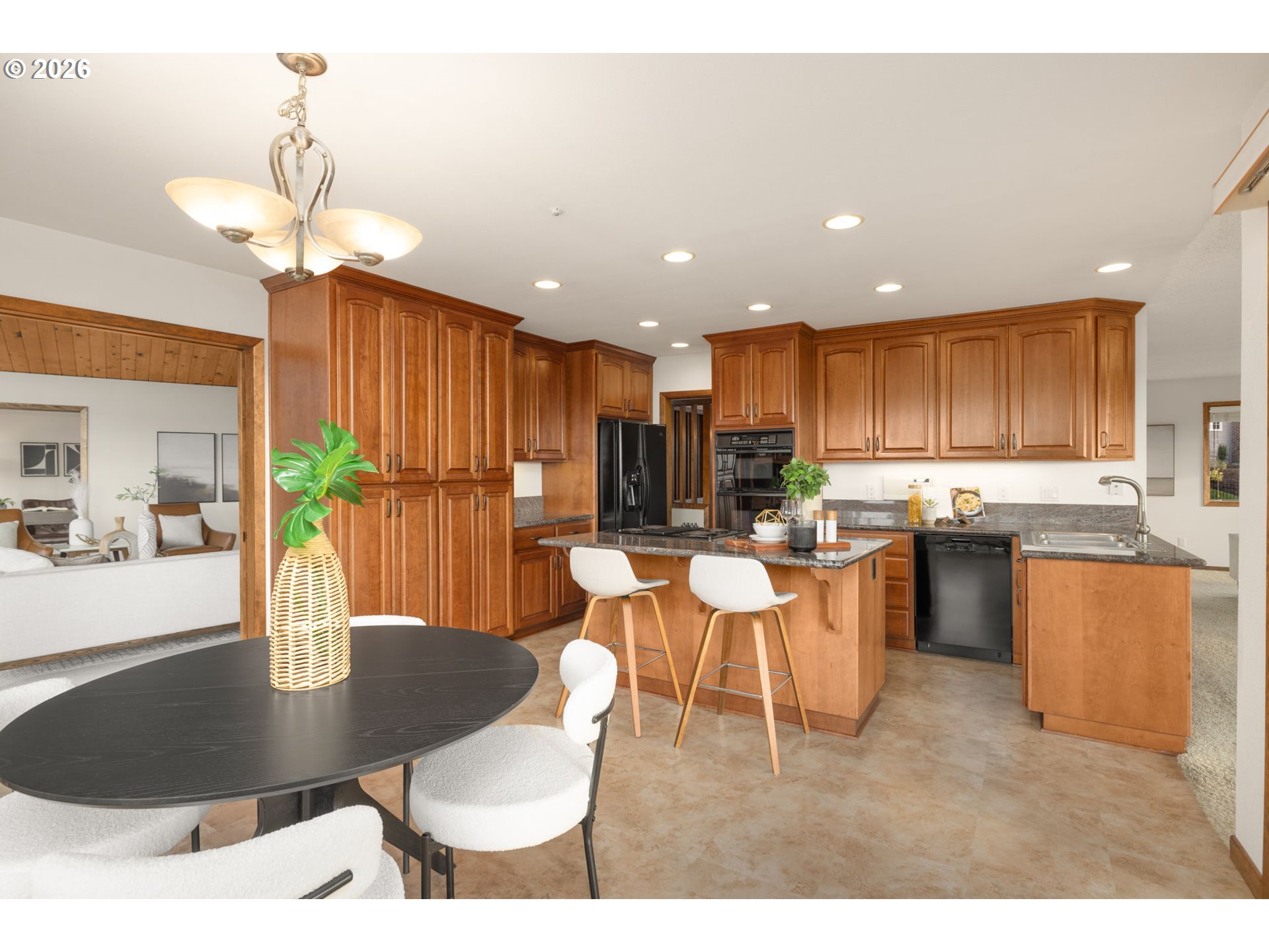 2369 PALISADES CREST DR