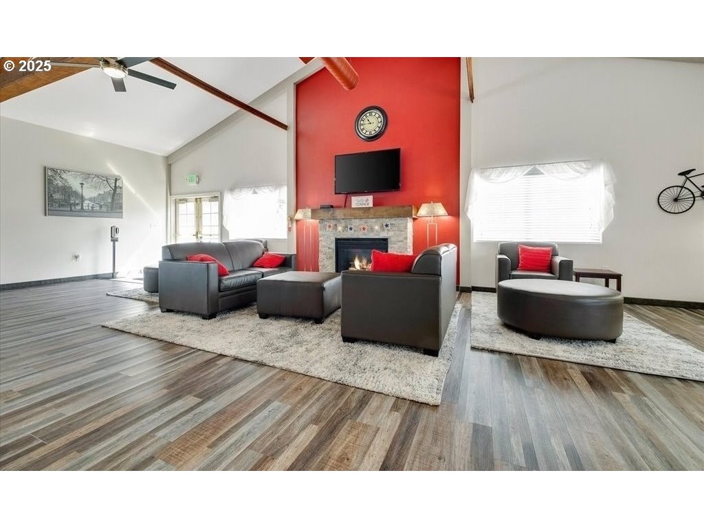 13900 SE HIGHWAY 212 125