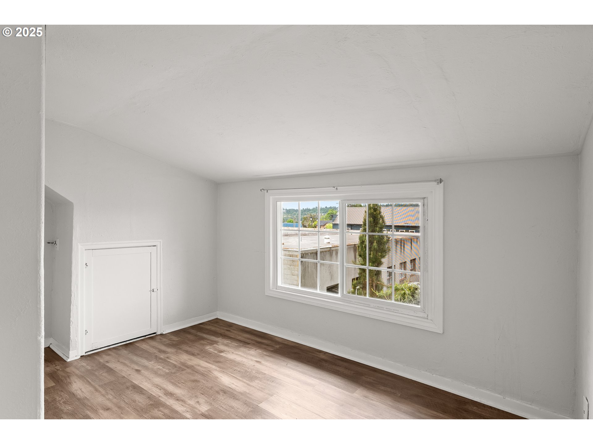 705 JACKSON ST, Oregon City