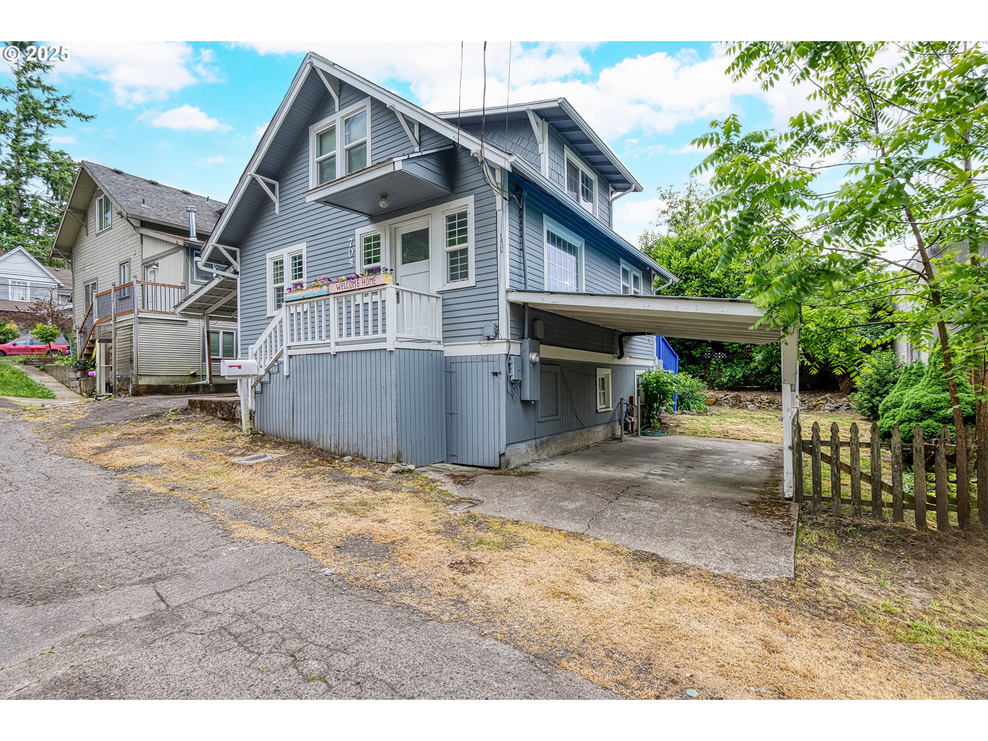 705 JACKSON ST, Oregon City