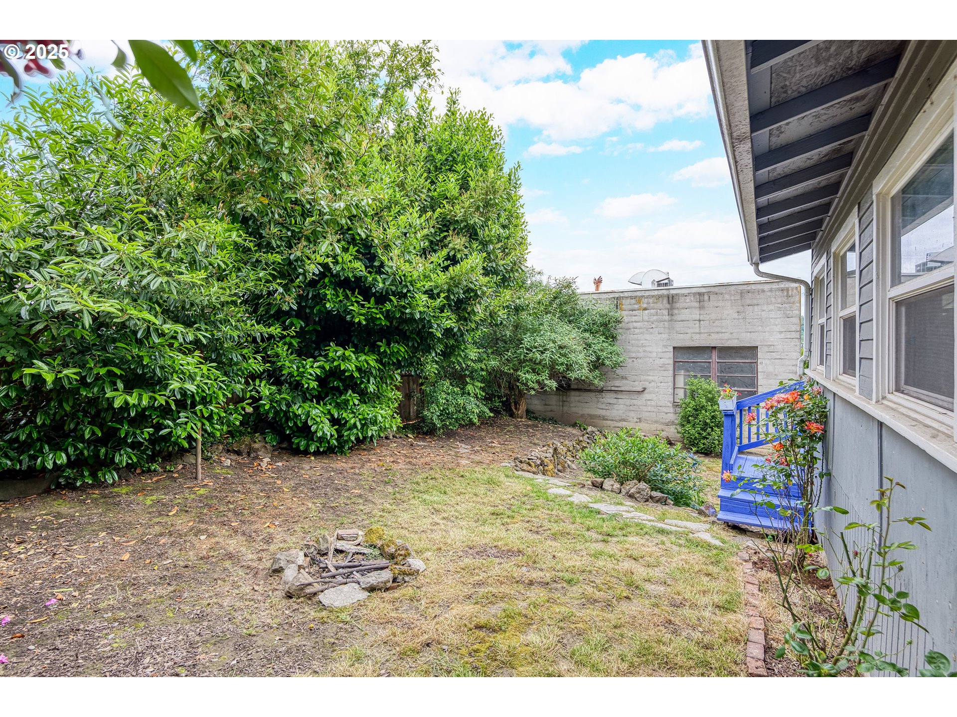 705 JACKSON ST, Oregon City