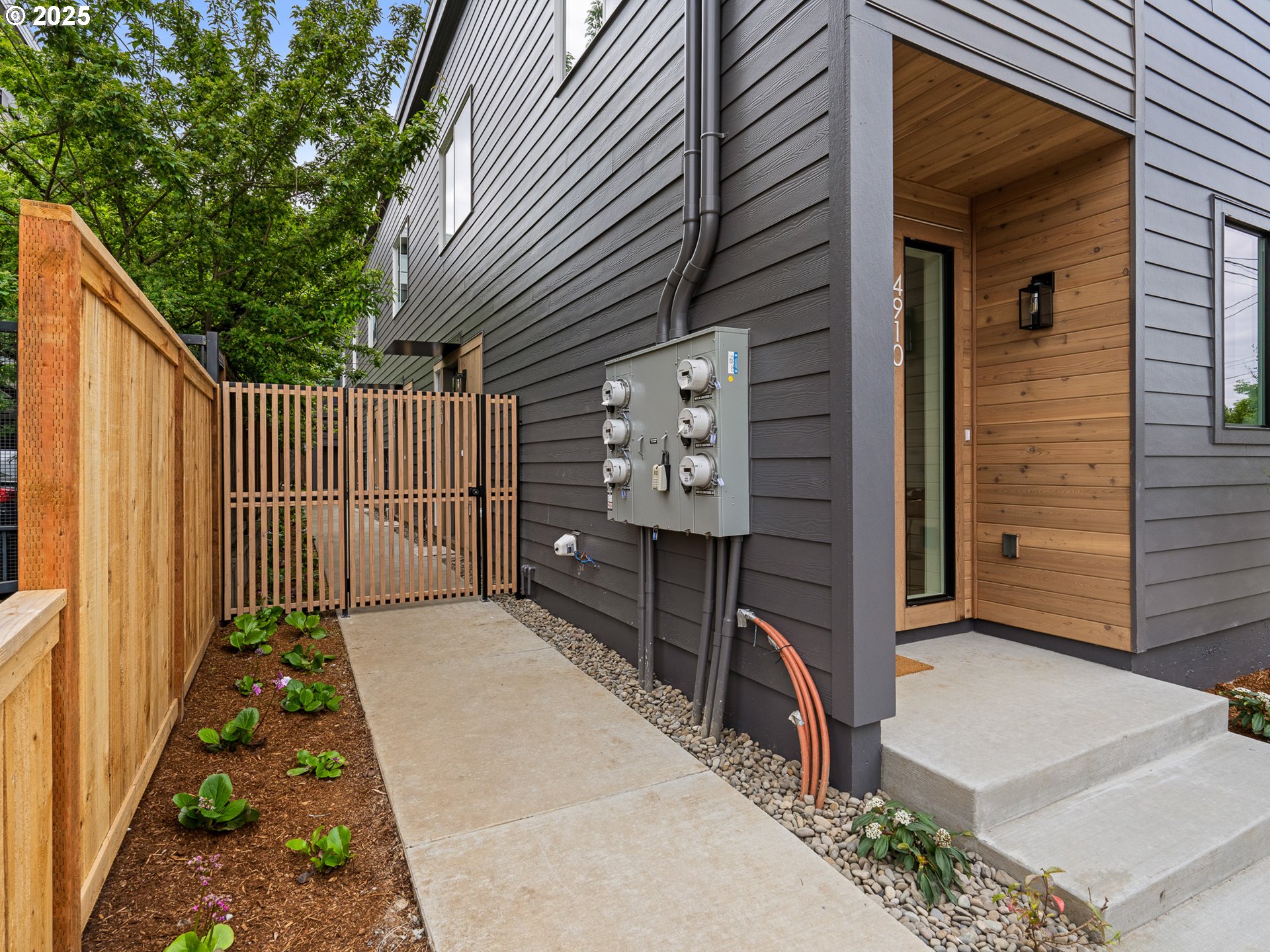 4960 SE Caruthers ST 6, Portland Unit: 6