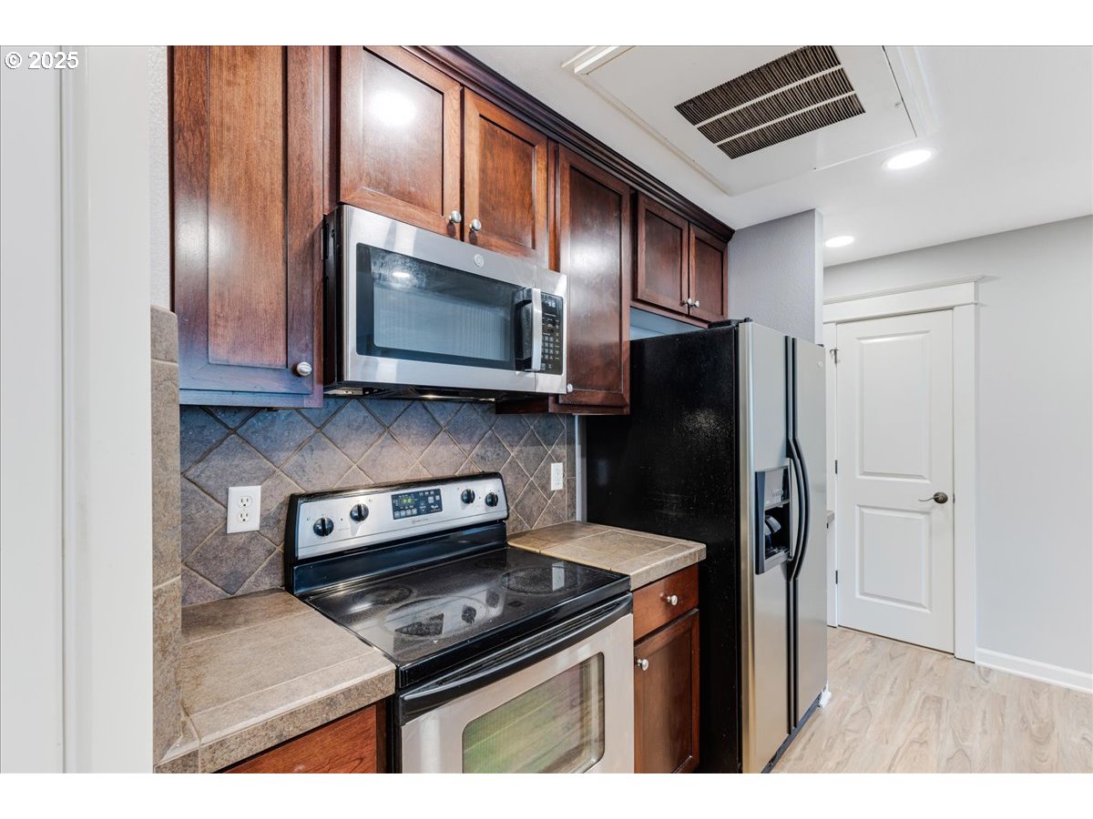 3630 SUMMERLINN DR 47