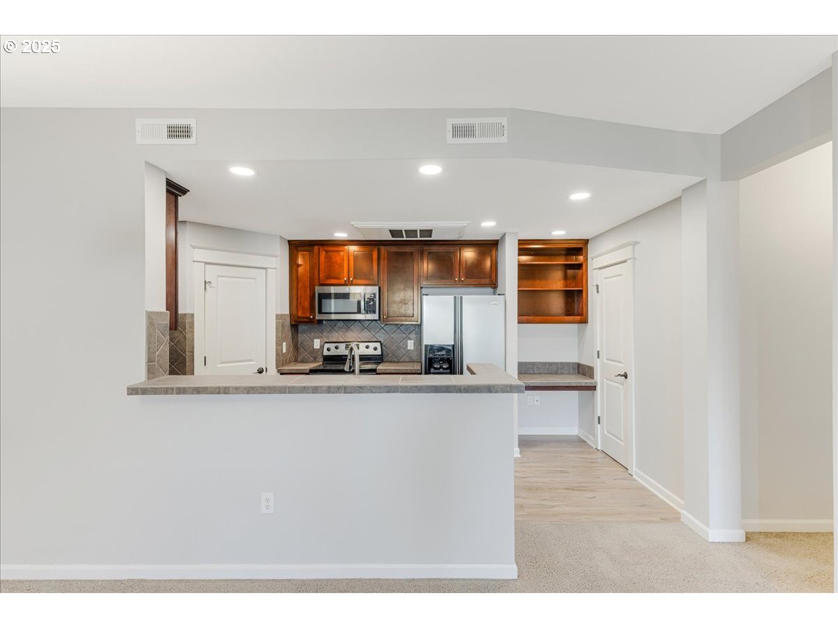 3630 SUMMERLINN DR 47