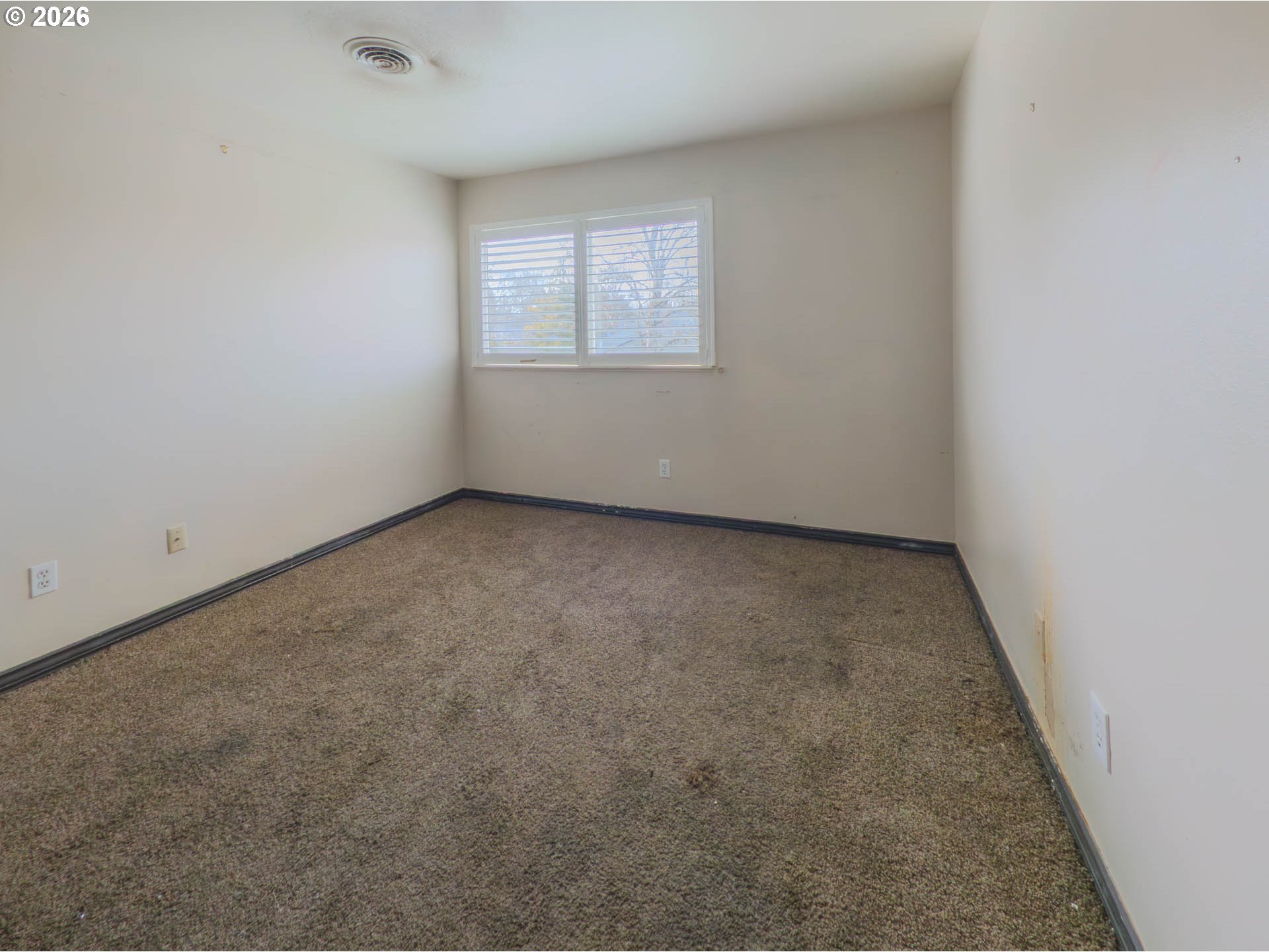 17610 NW ROLLING HILL LN