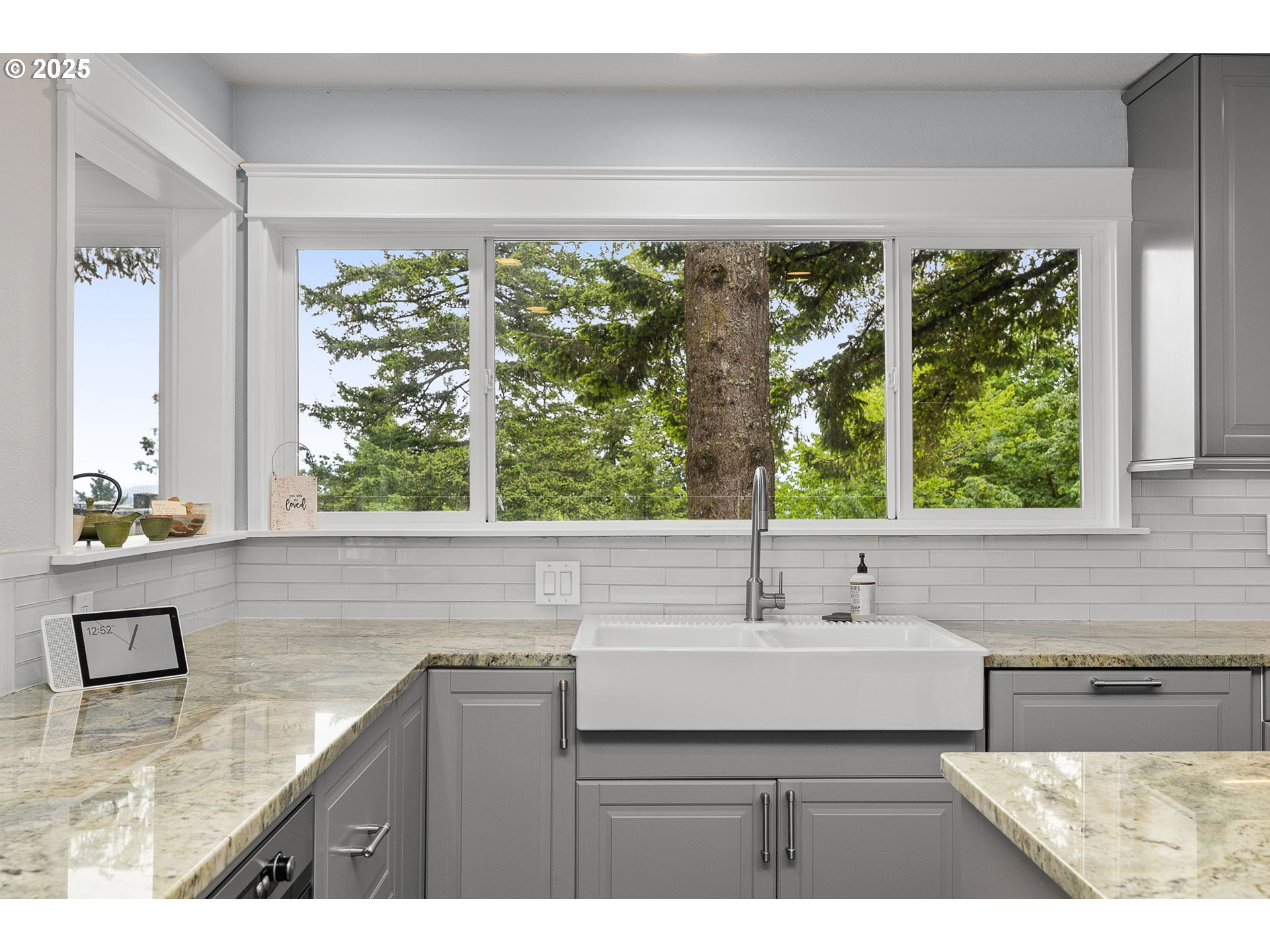 48 EAGLE CREST DR 4A