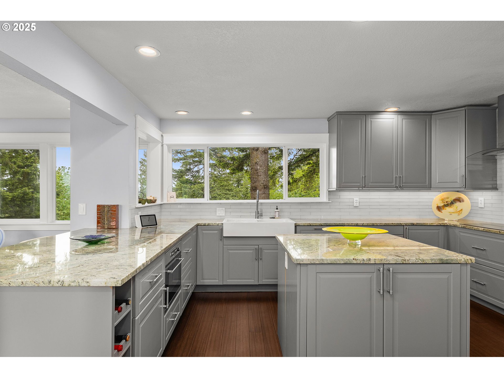 48 EAGLE CREST DR 4A