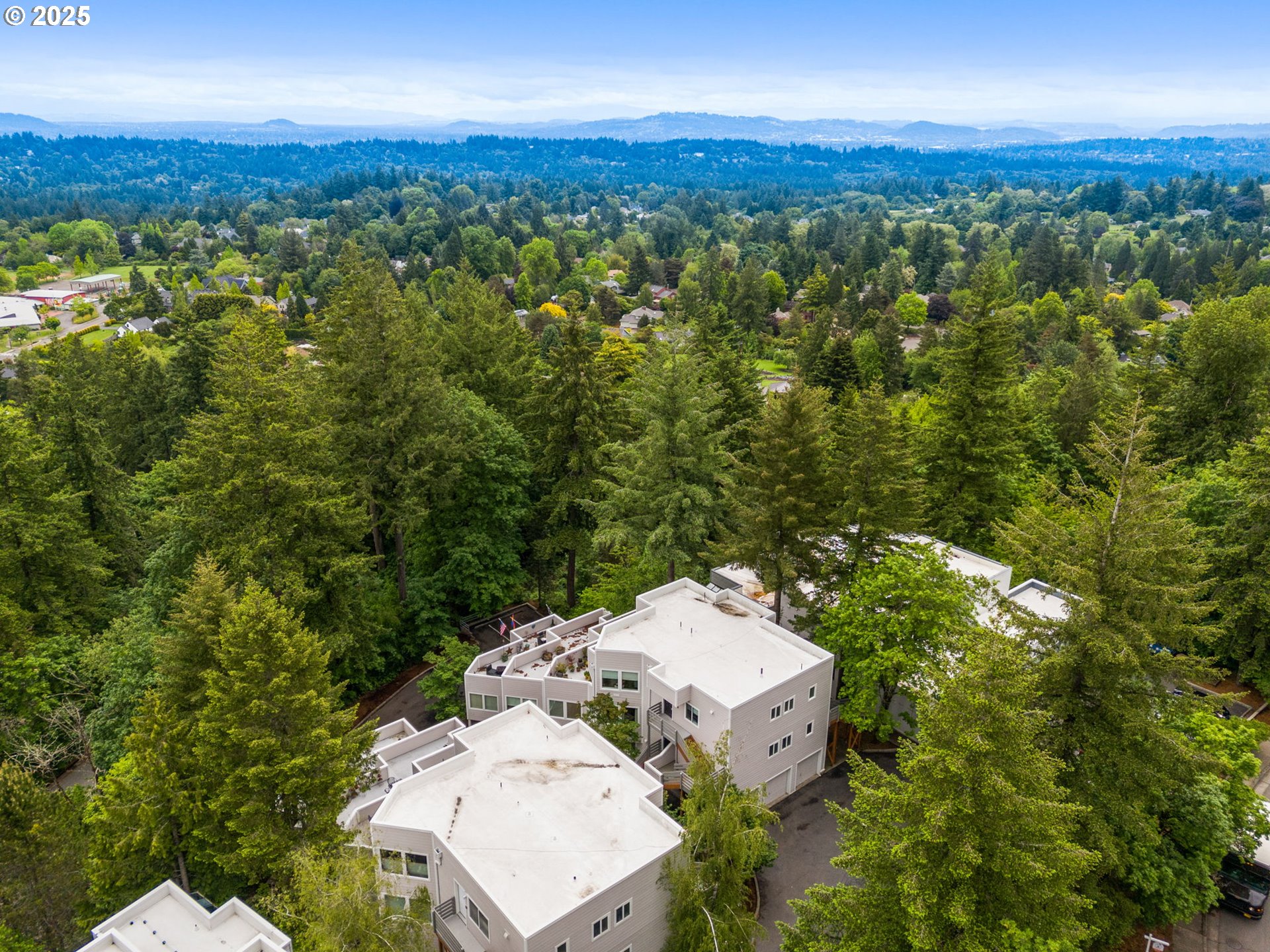 48 EAGLE CREST DR 4A