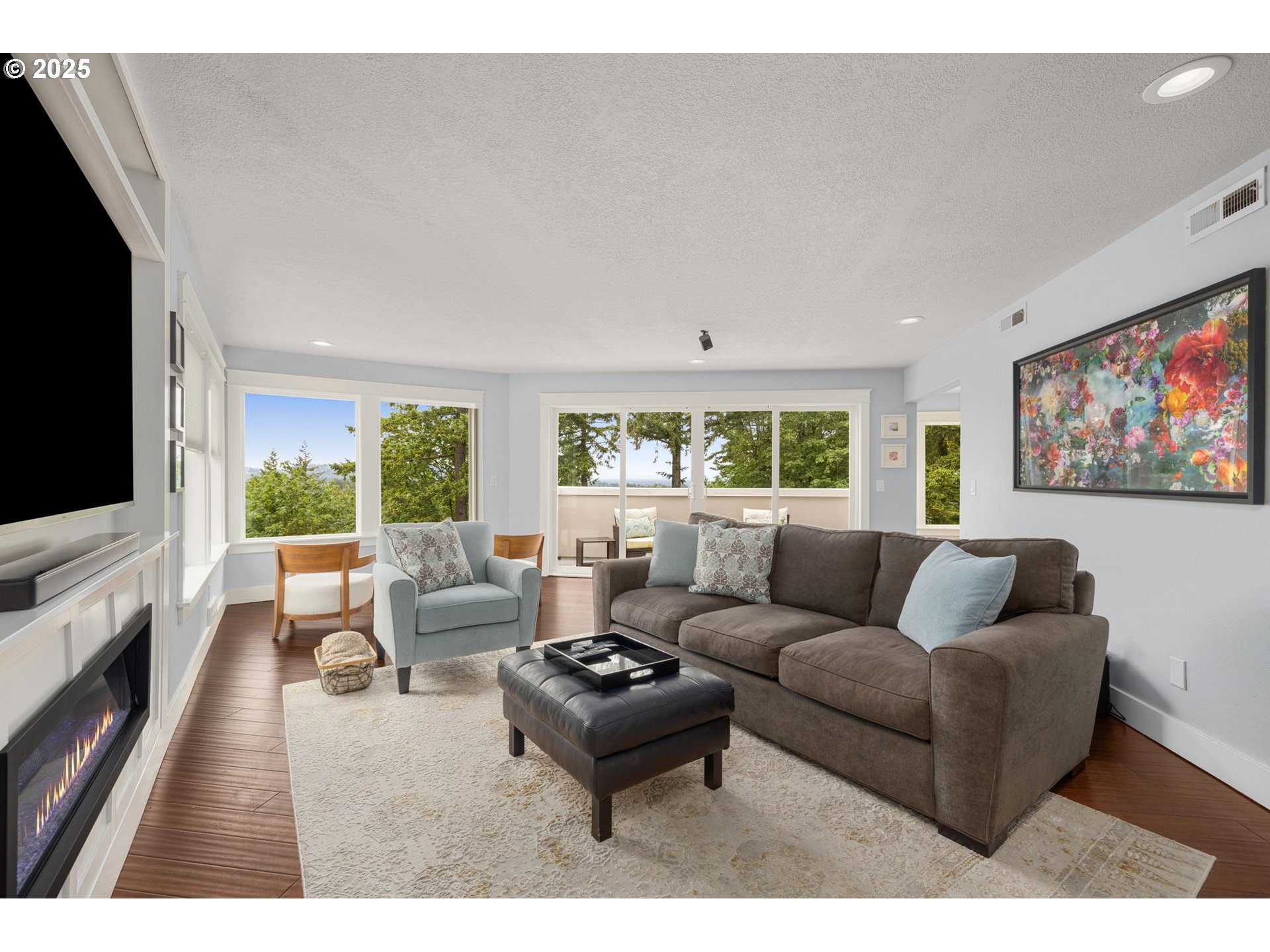 48 EAGLE CREST DR 4A