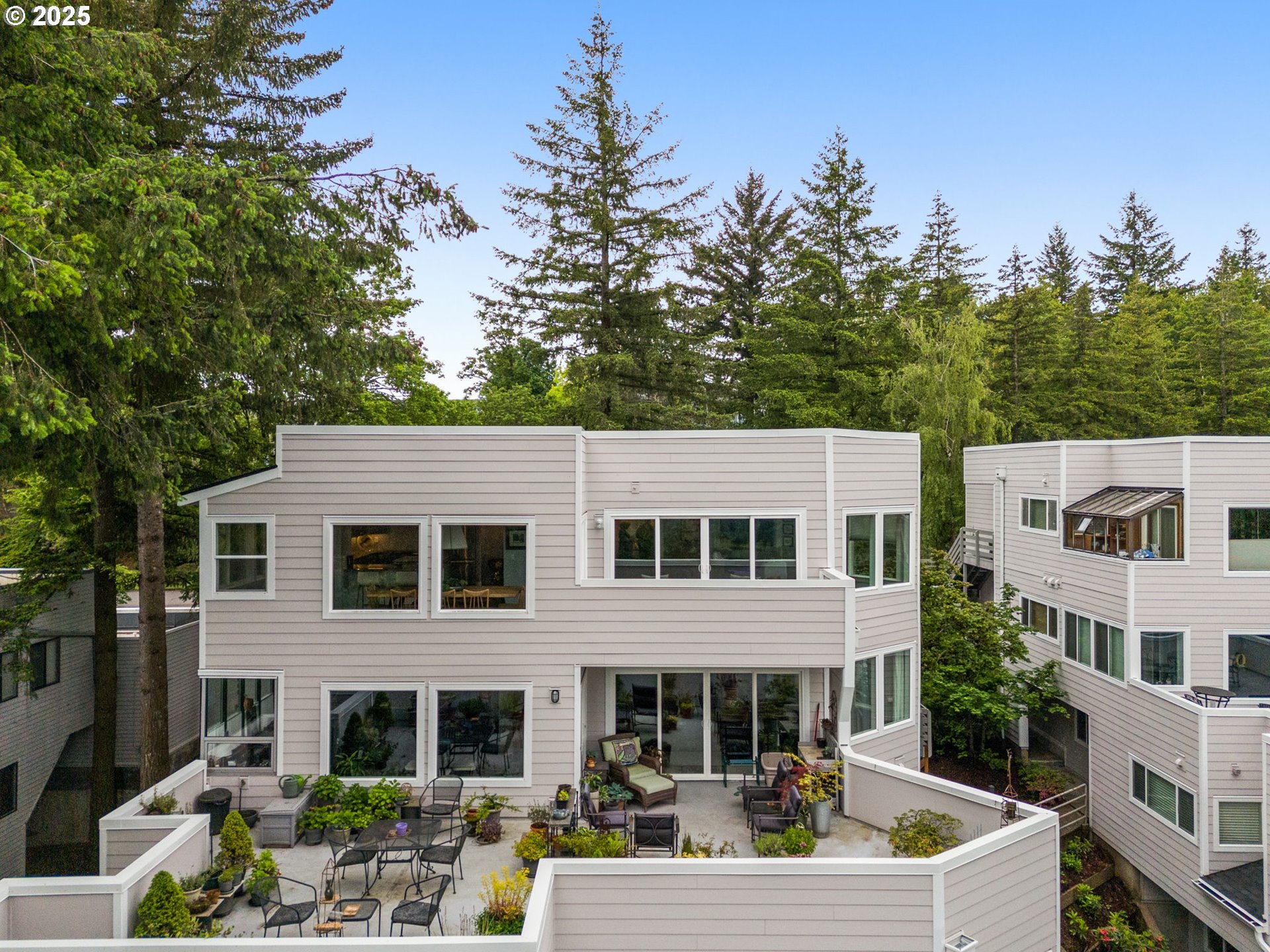 48 EAGLE CREST DR 4A