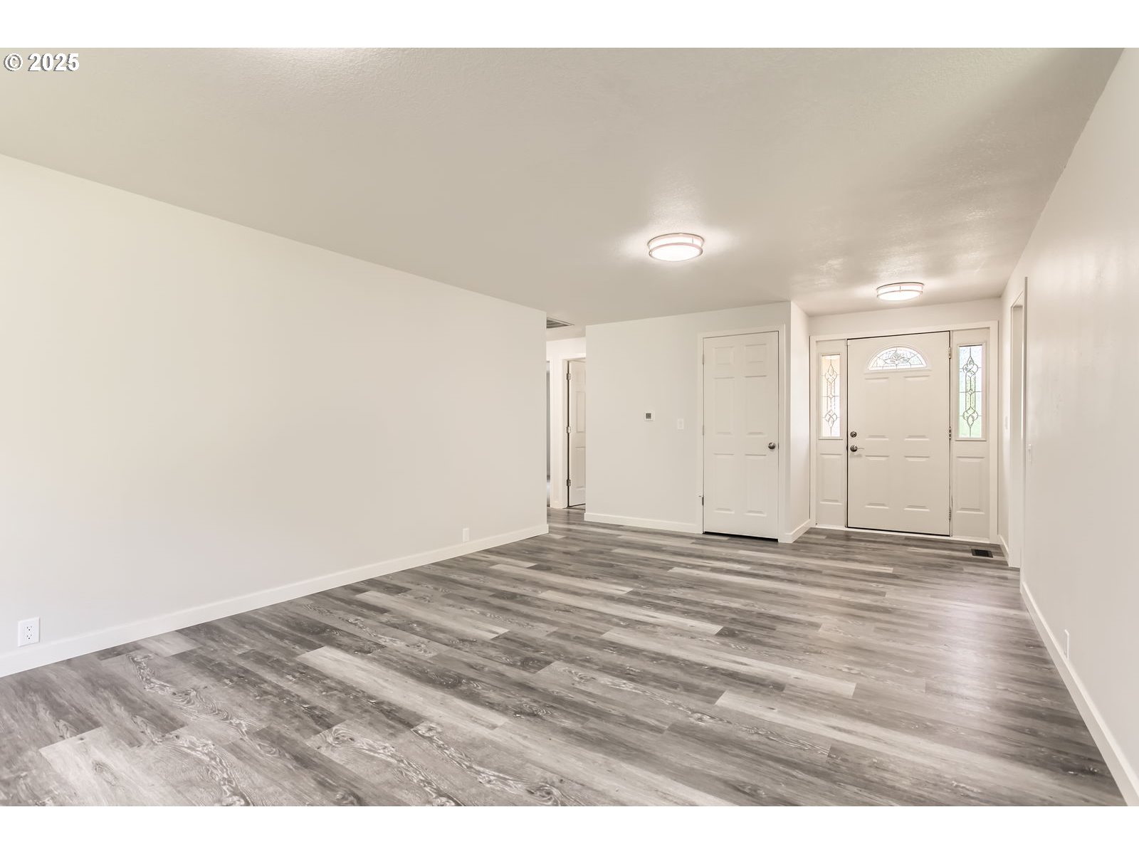 16305 SE STERLING CIR