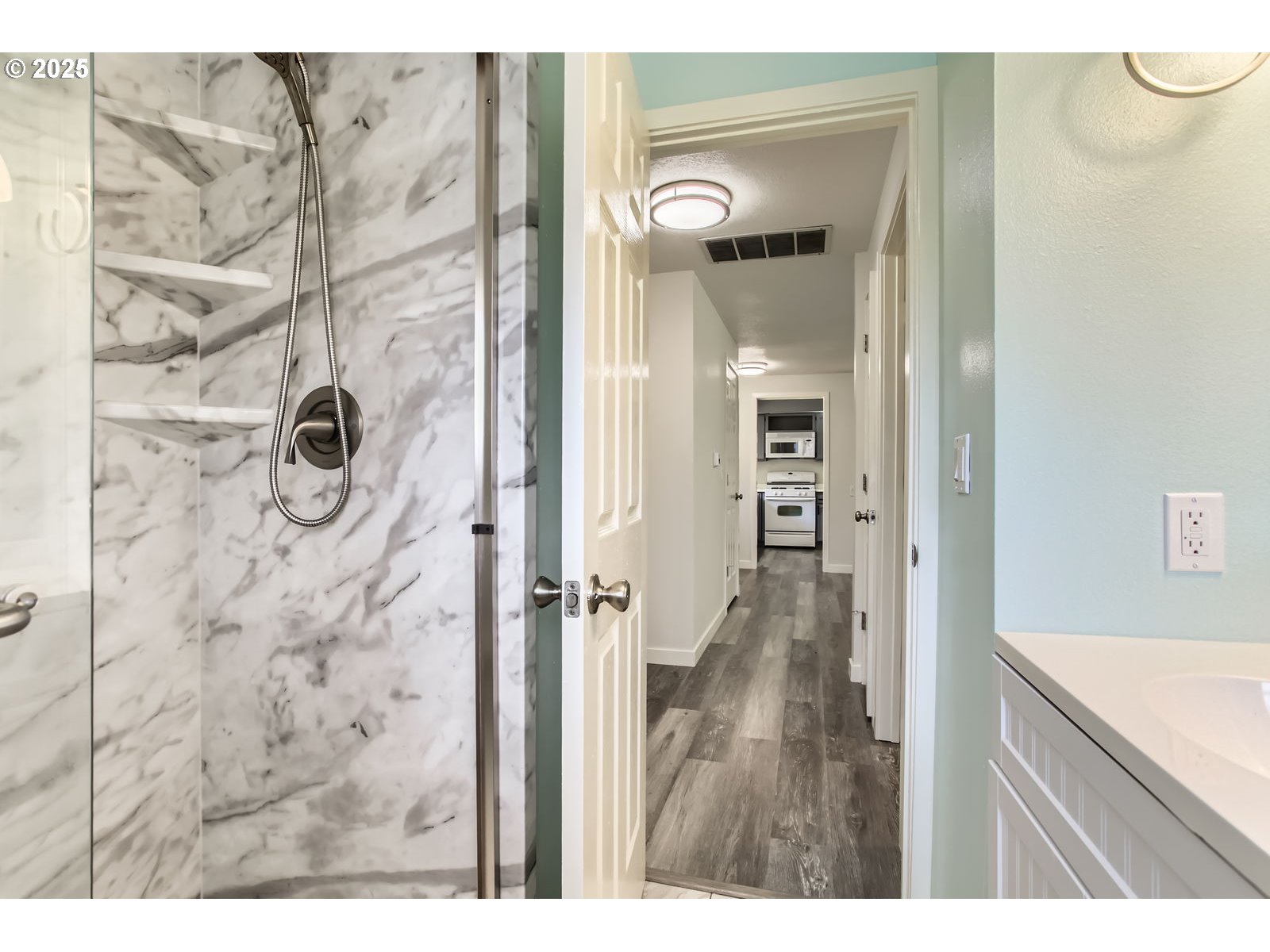 16305 SE STERLING CIR