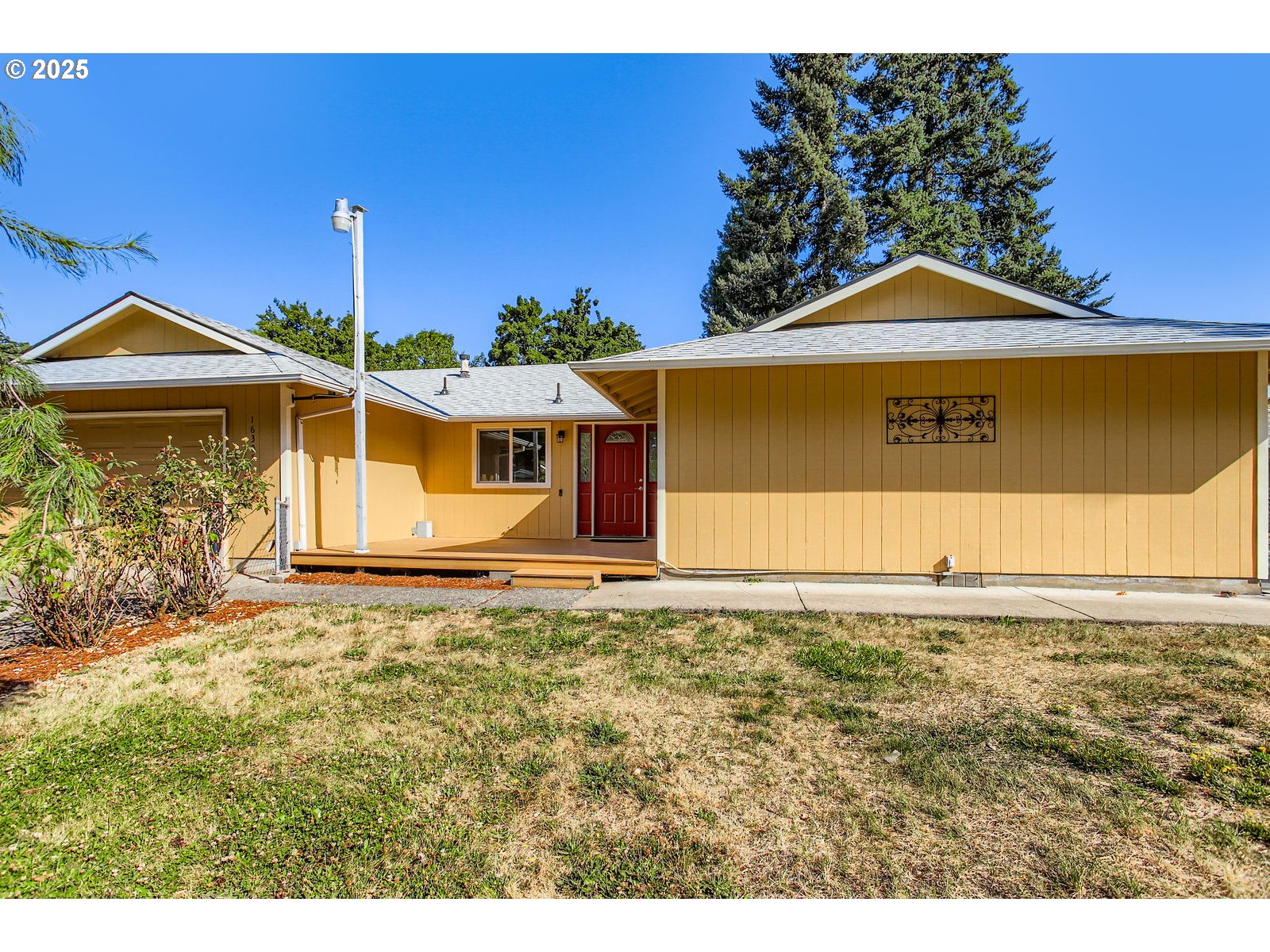 16305 SE STERLING CIR