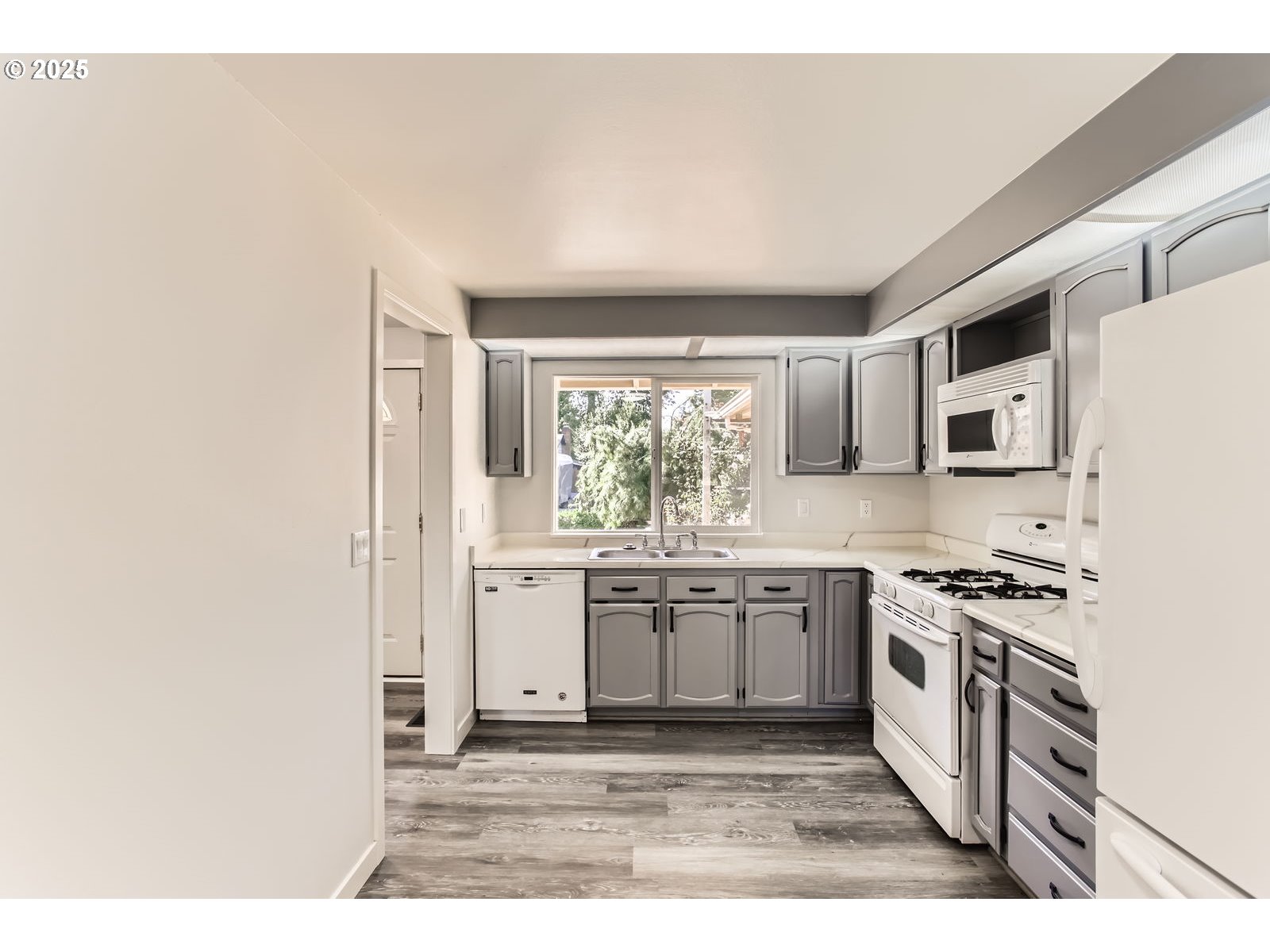 16305 SE STERLING CIR