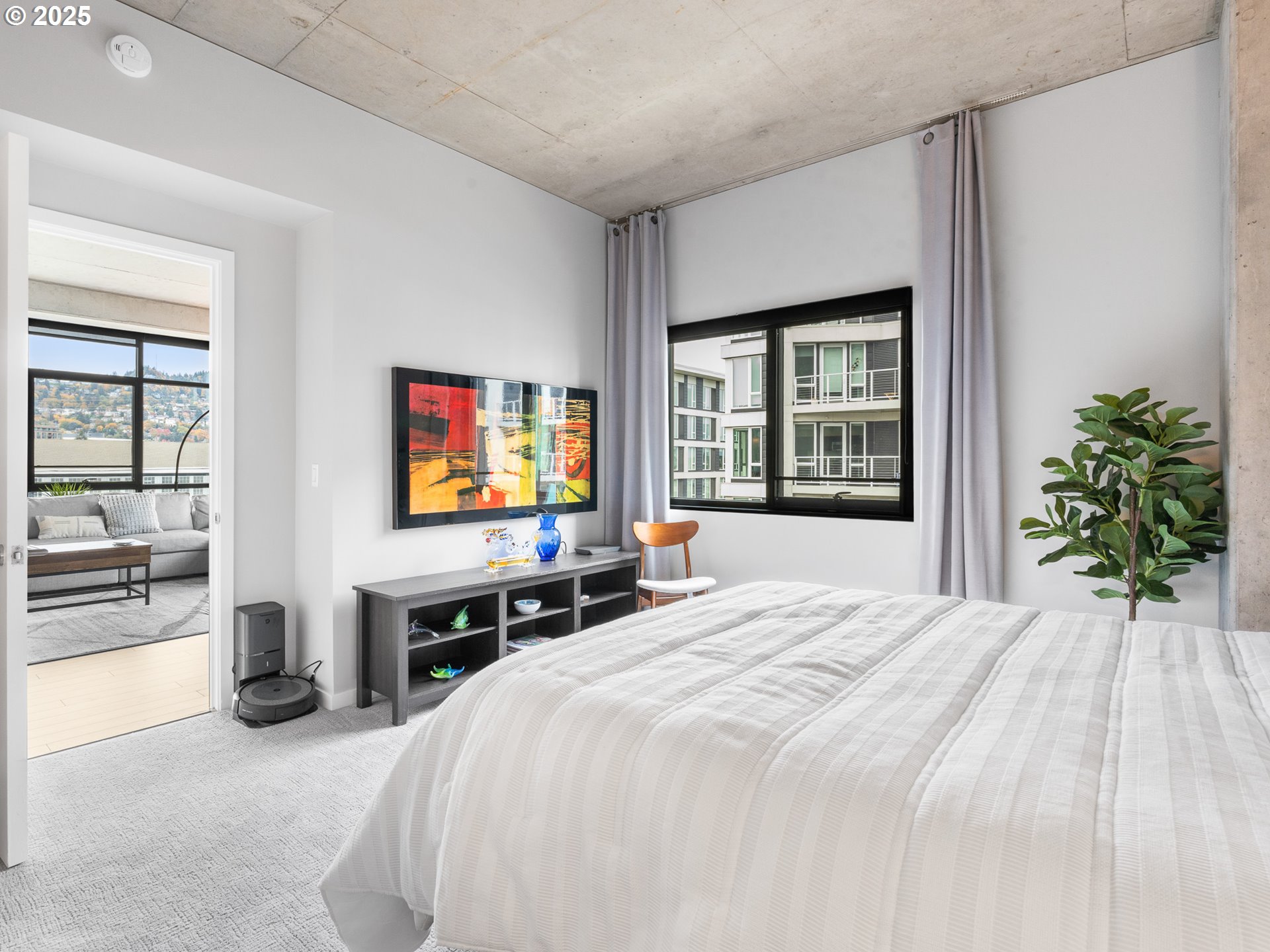 1830 NW RIVERSCAPE ST