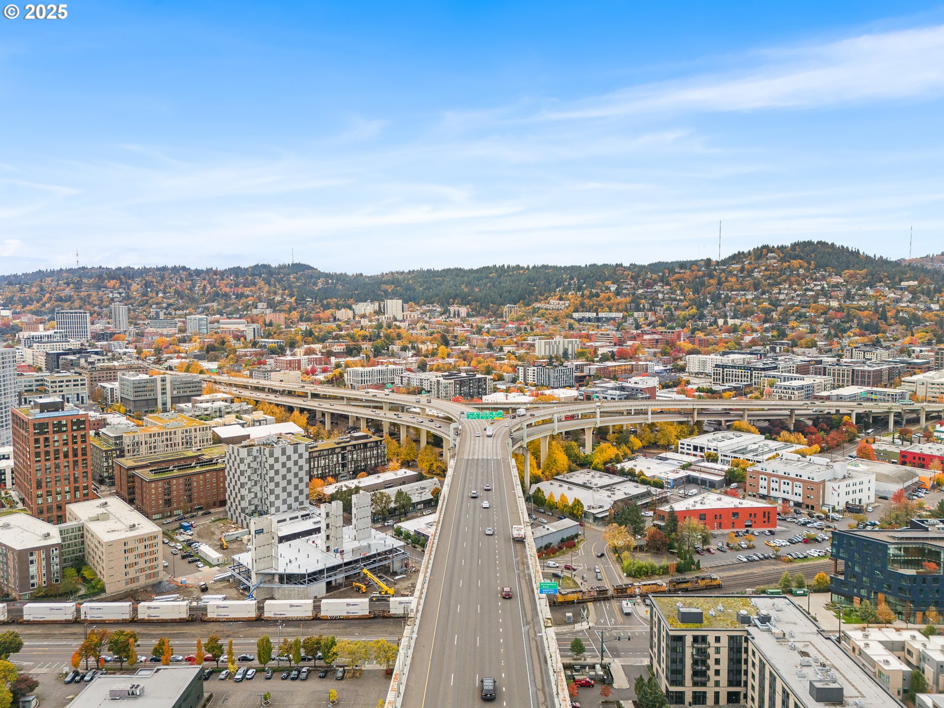 1830 NW RIVERSCAPE ST