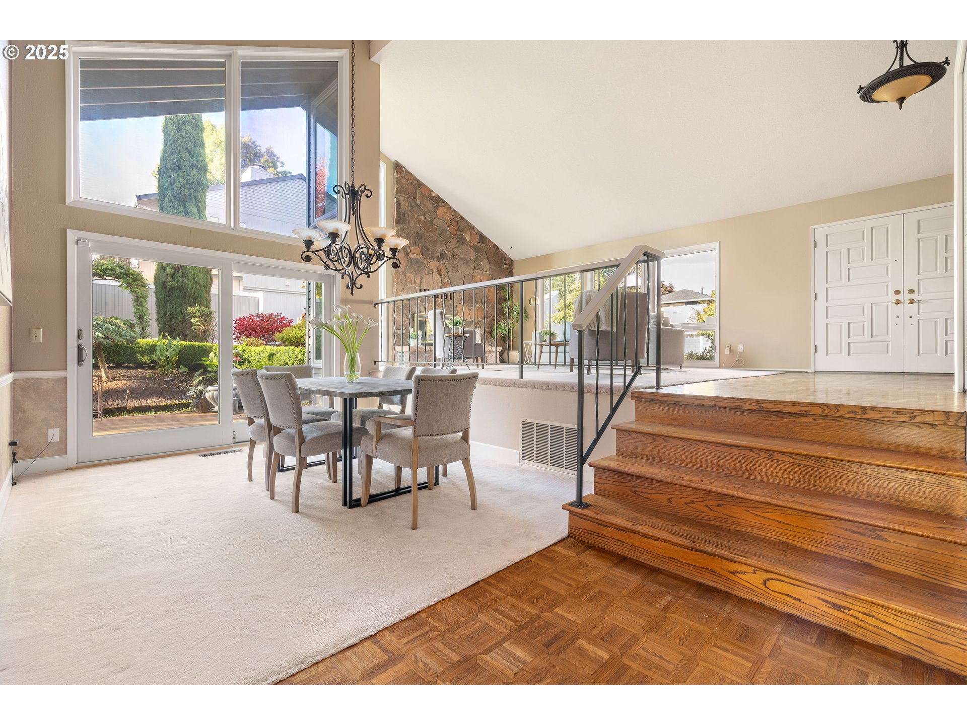 4415 NW NESKOWIN AVE