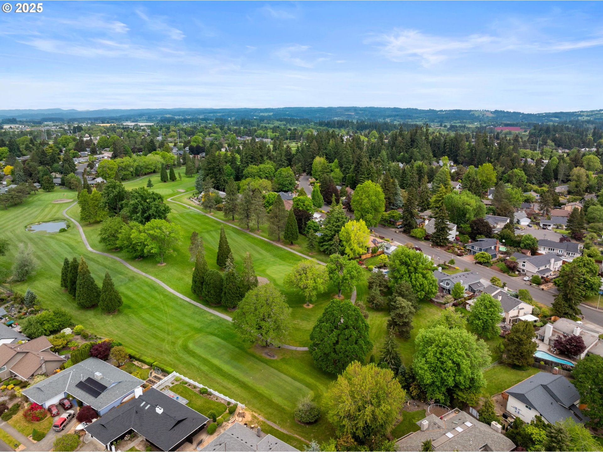 4415 NW NESKOWIN AVE