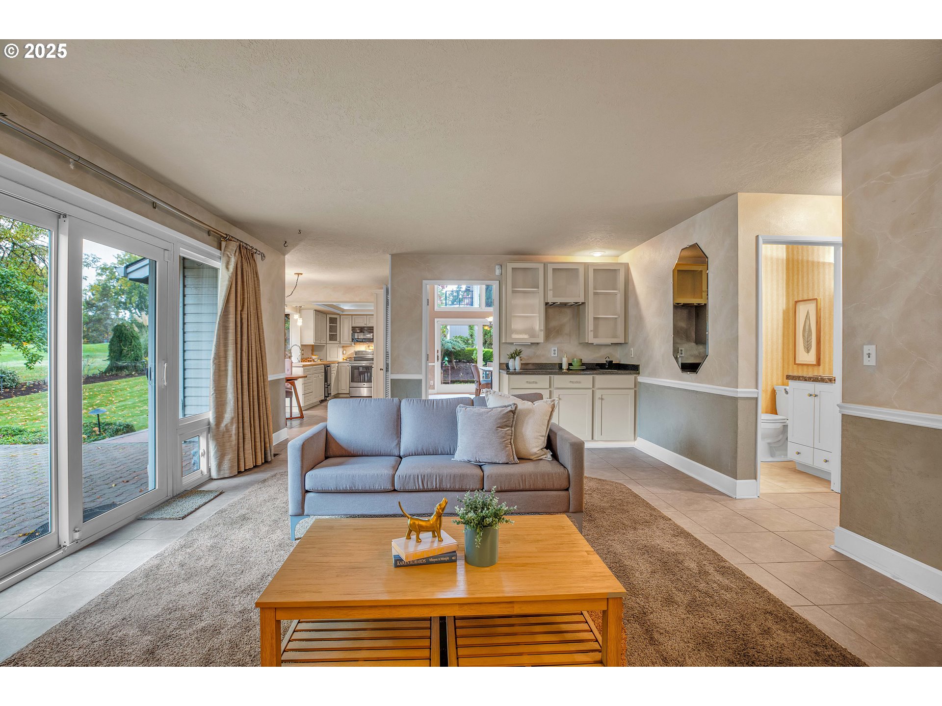 4415 NW NESKOWIN AVE