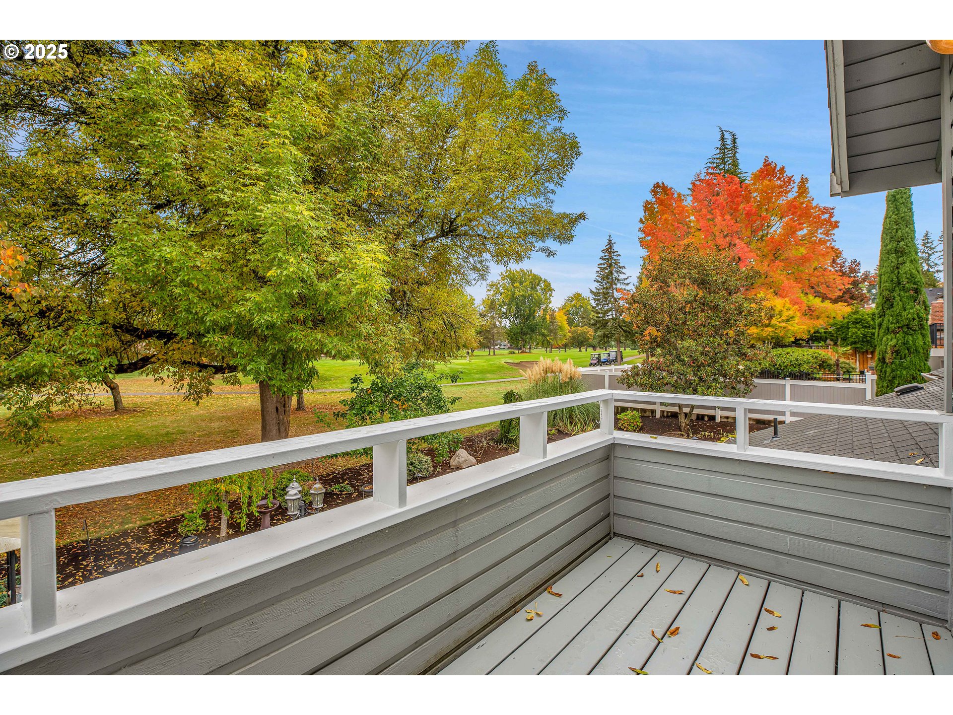 4415 NW NESKOWIN AVE