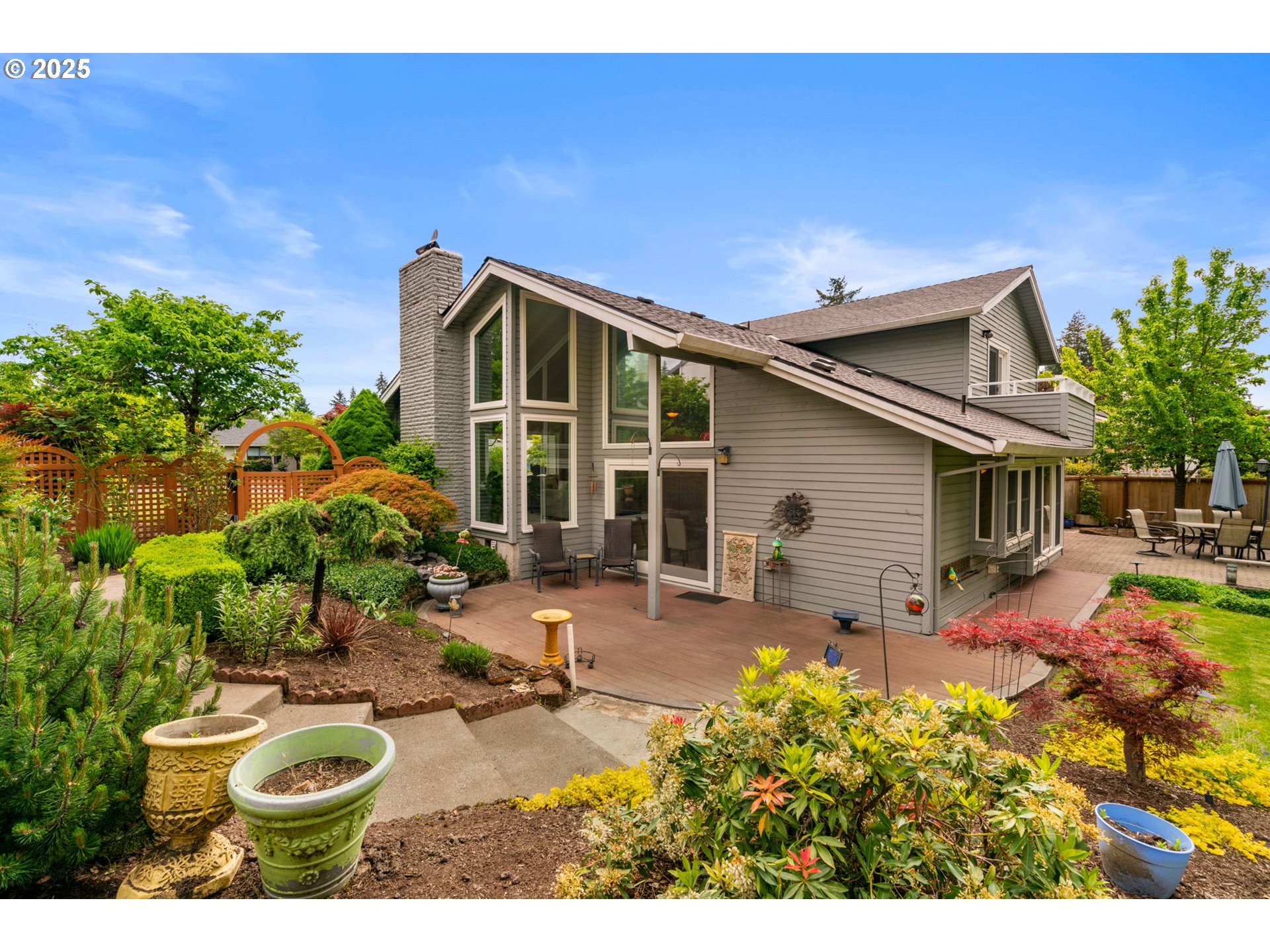 4415 NW NESKOWIN AVE