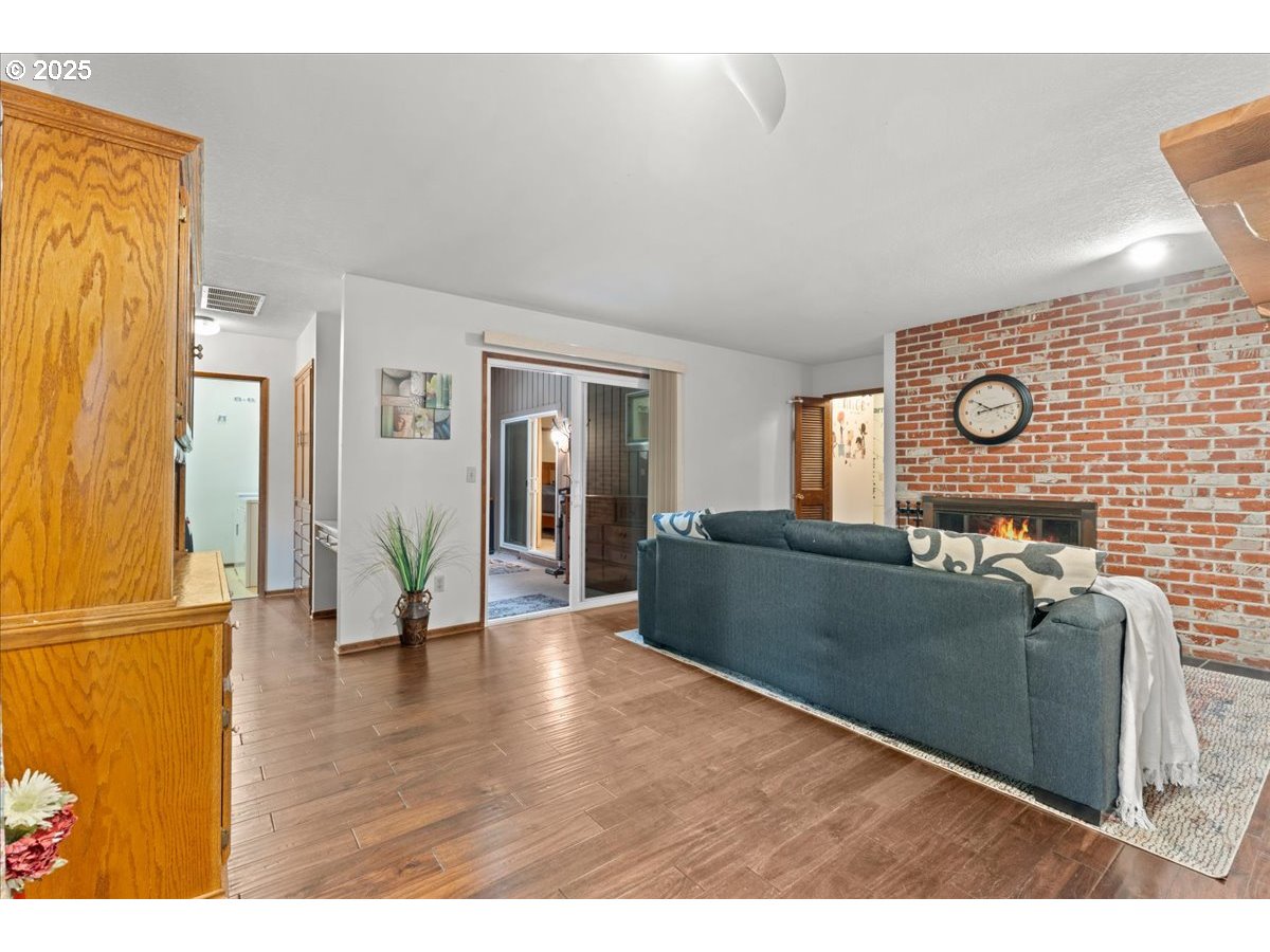 7240 SW 28TH CT, Beaverton