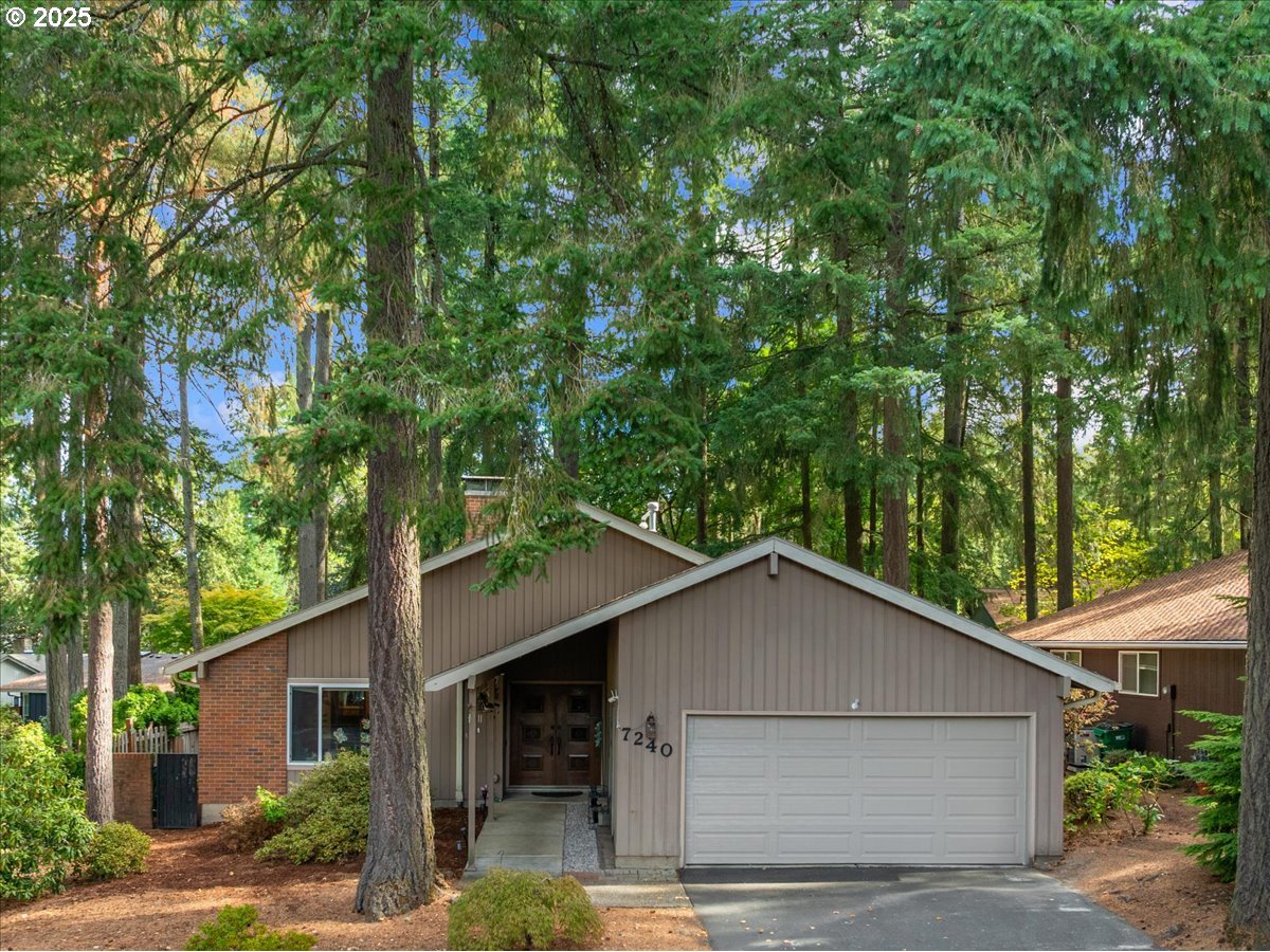 7240 SW 28TH CT, Beaverton