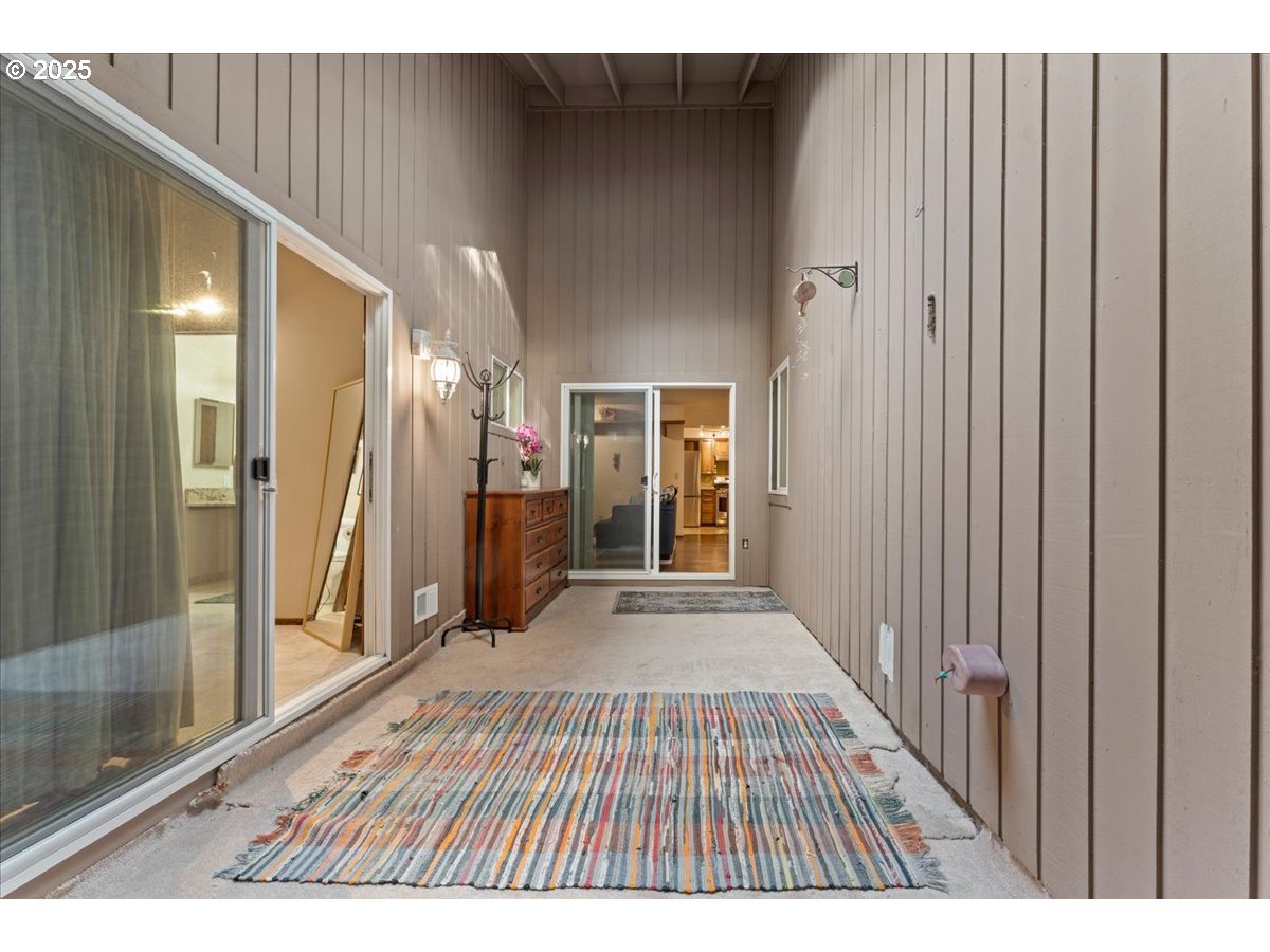 7240 SW 28TH CT, Beaverton