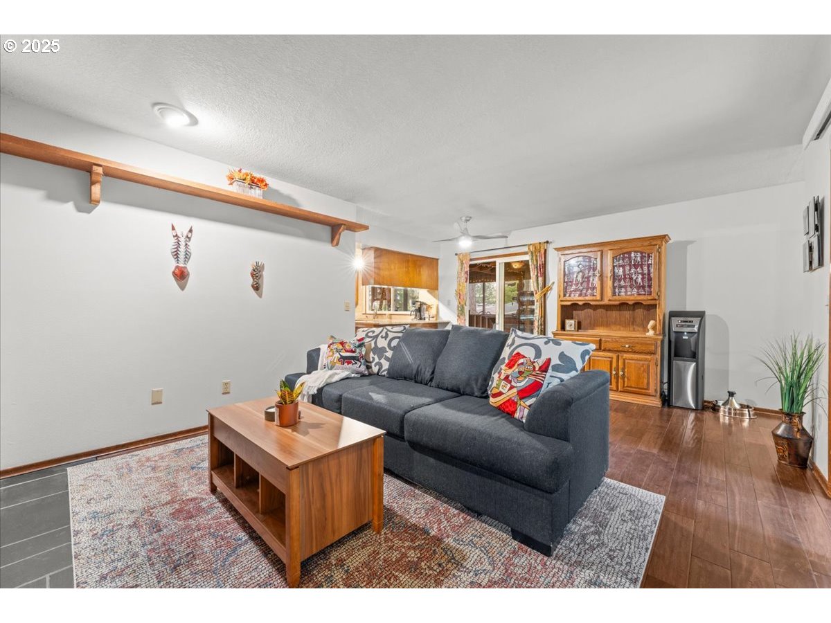 7240 SW 28TH CT, Beaverton