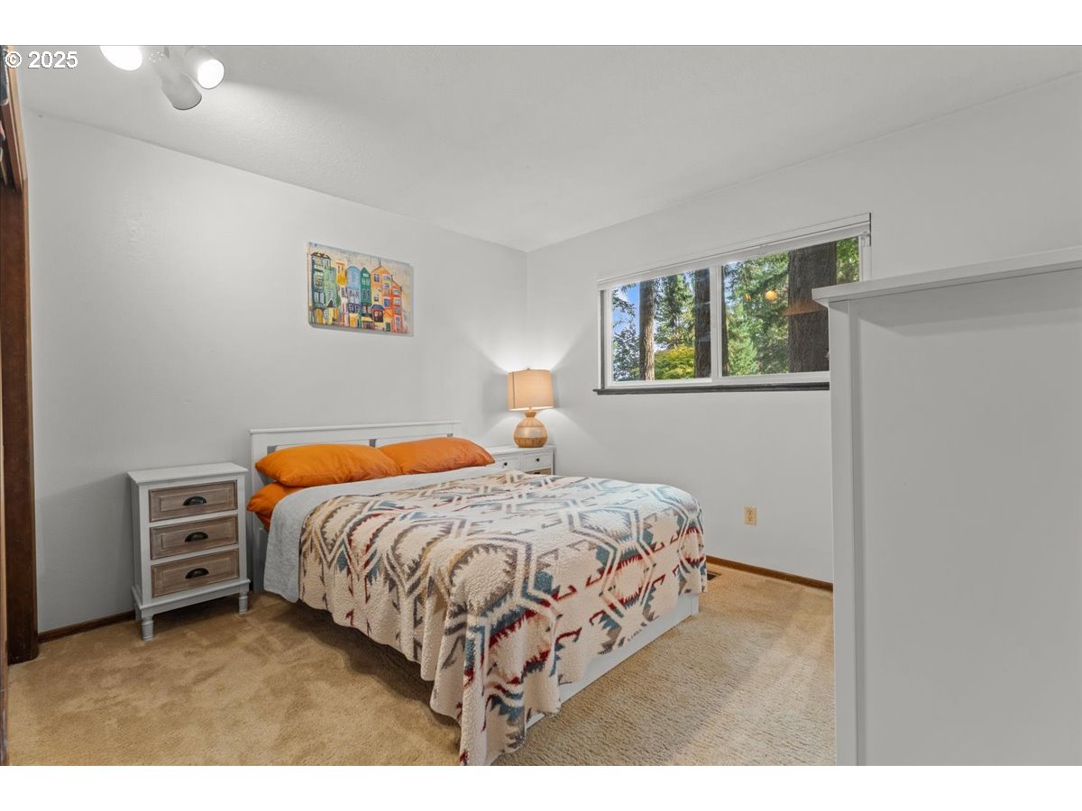 7240 SW 28TH CT, Beaverton