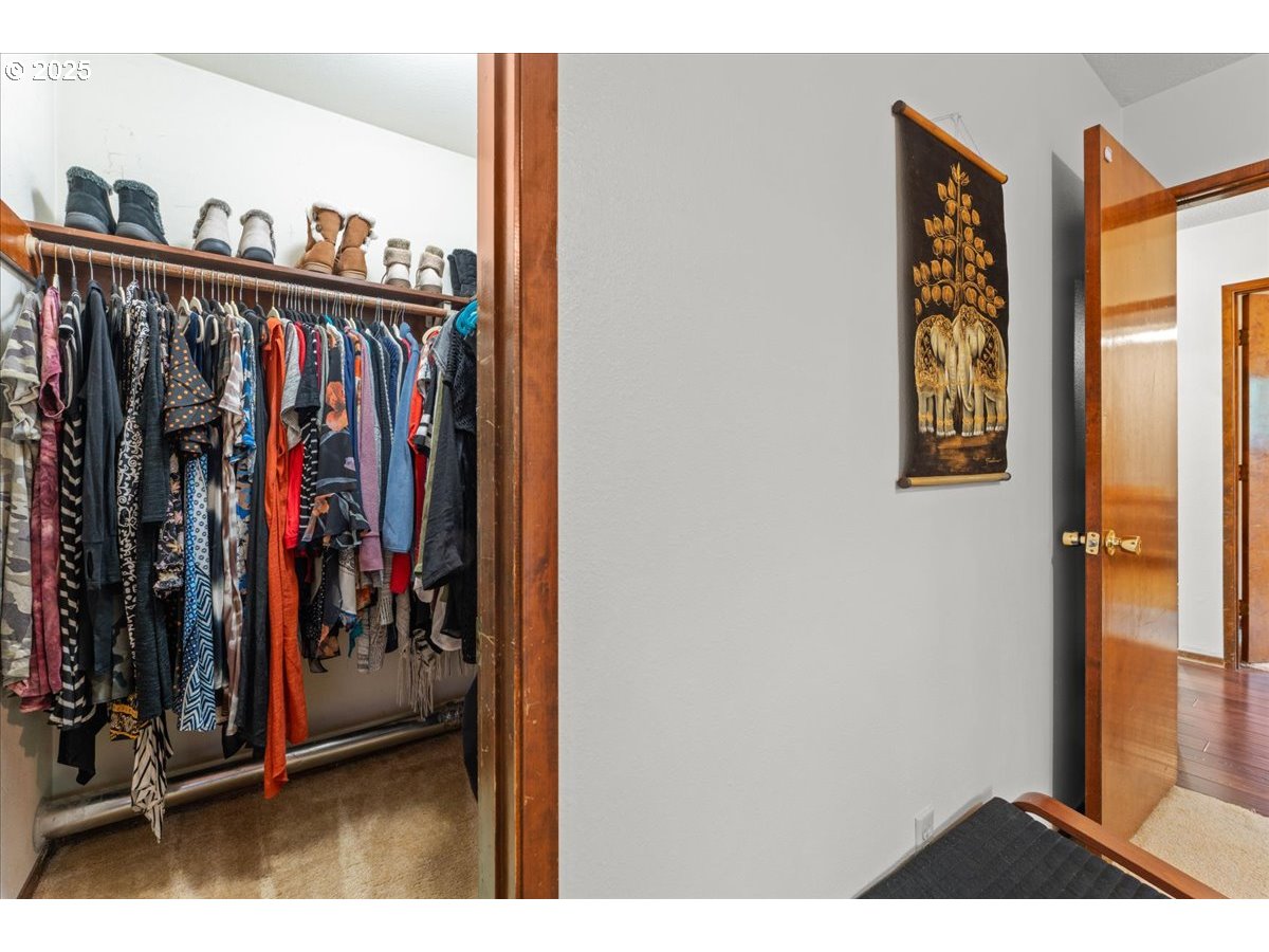 7240 SW 28TH CT, Beaverton