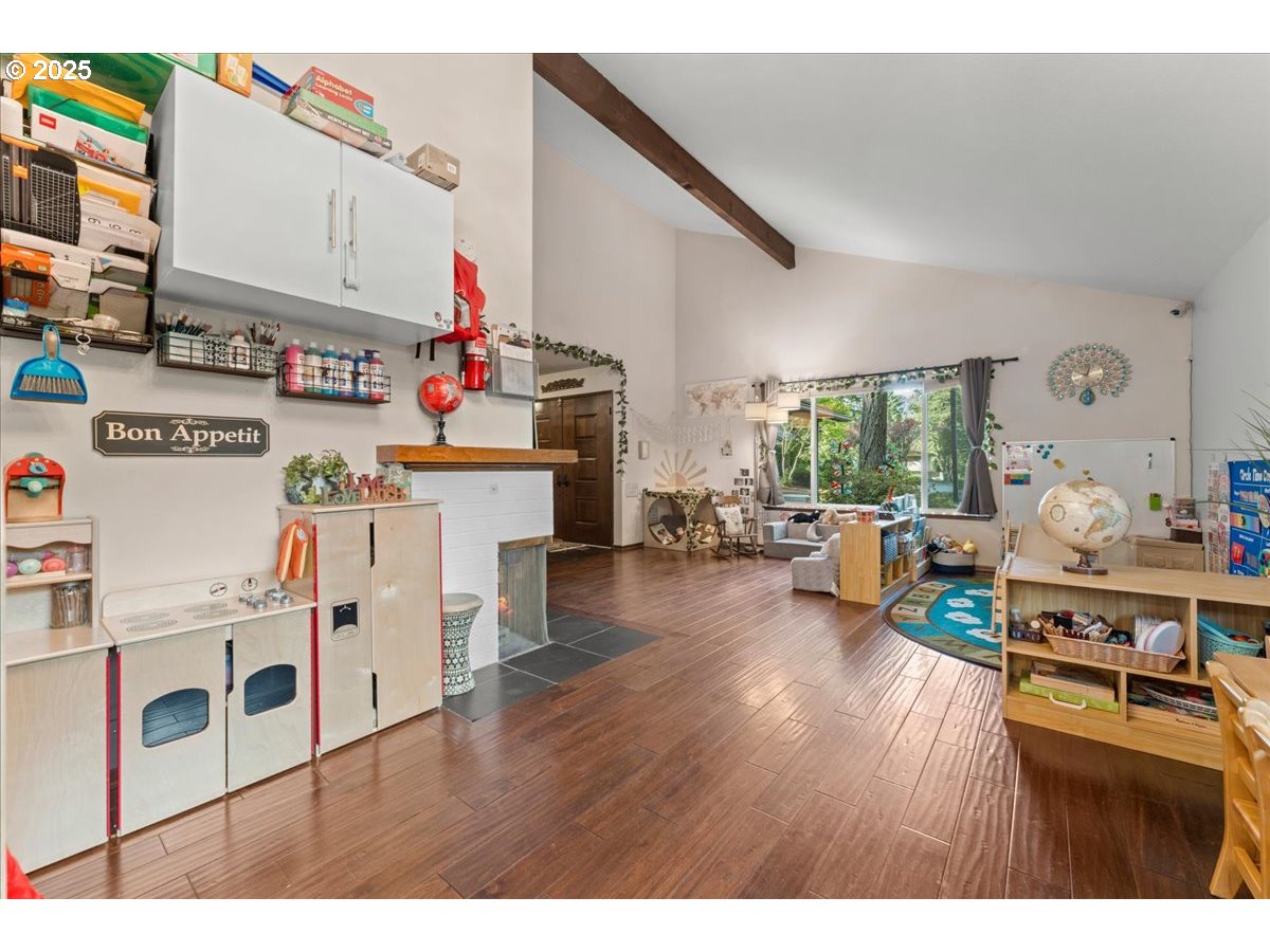 7240 SW 28TH CT, Beaverton