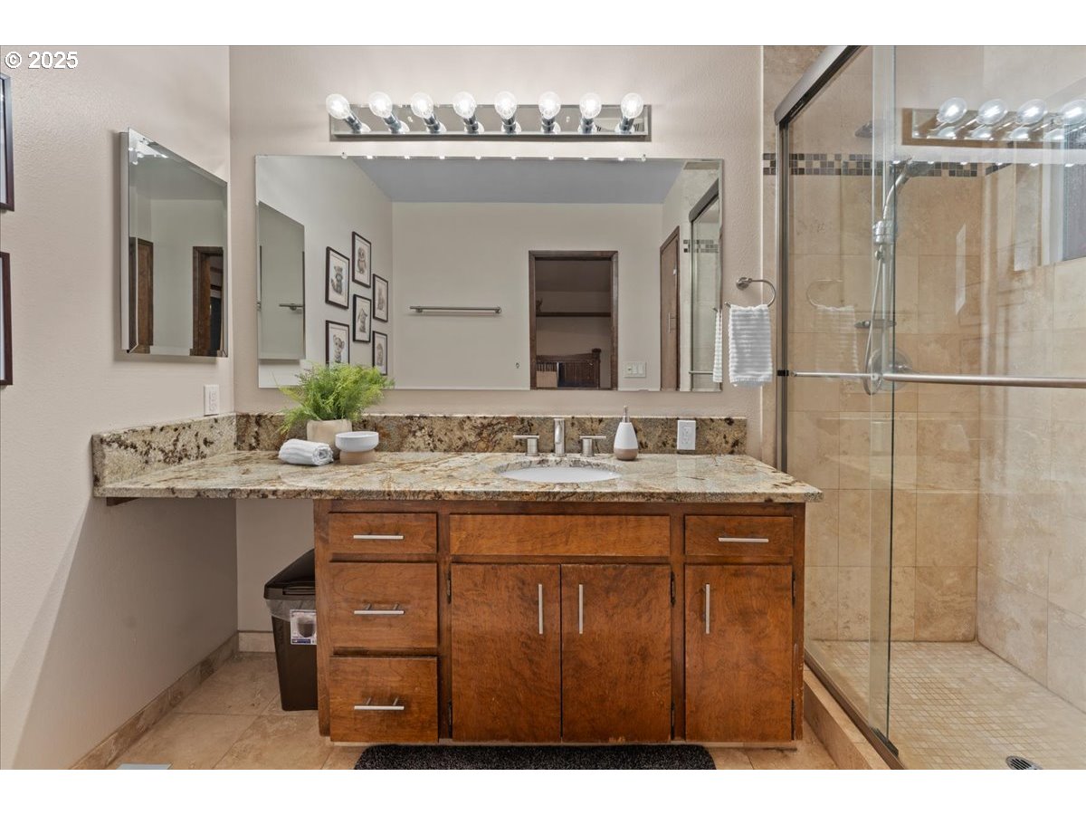 7240 SW 28TH CT, Beaverton