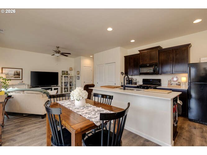 2097 NW WOODLAND DR, McMinnville