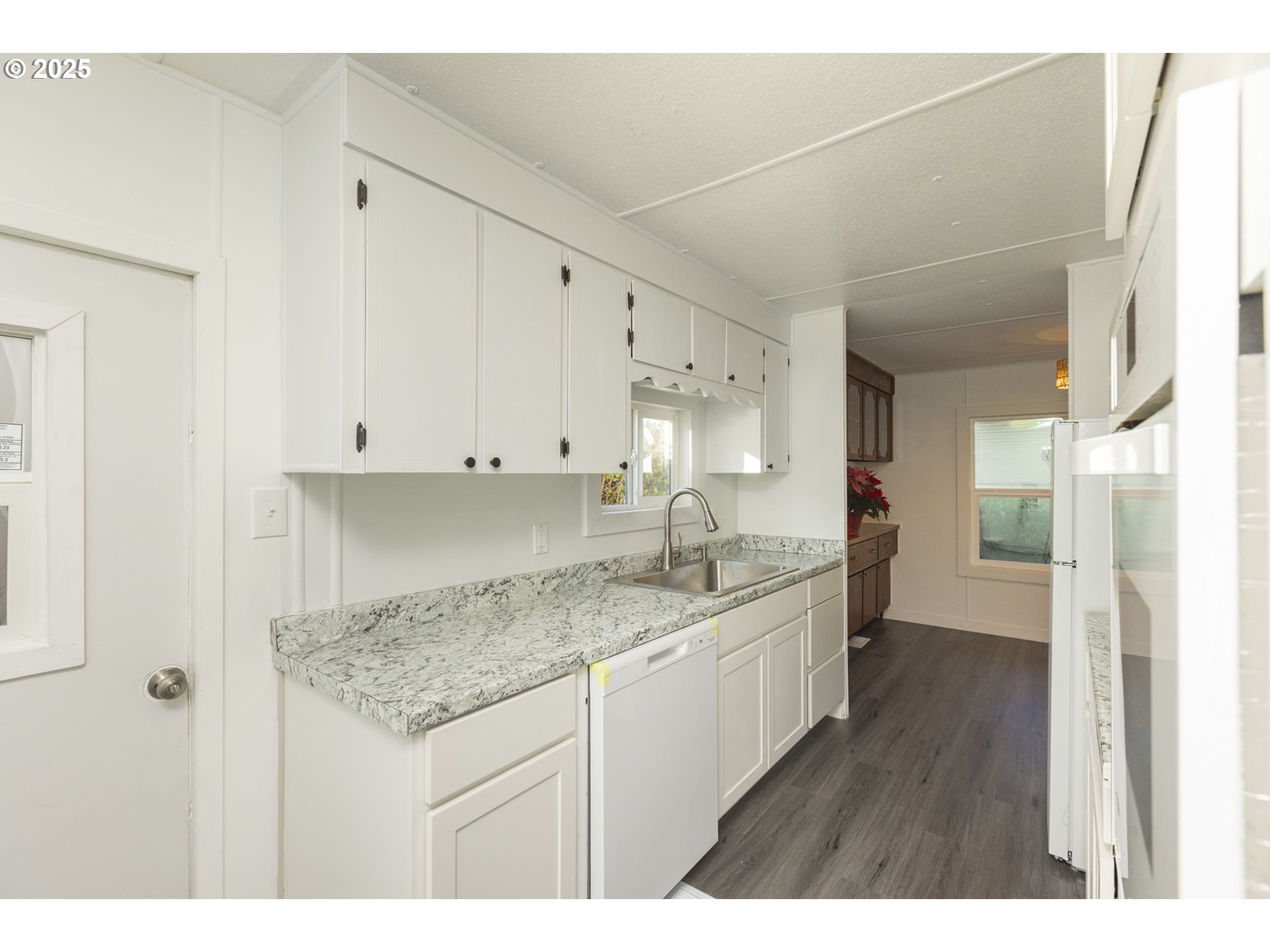 11624 SW ROYAL VILLA DR