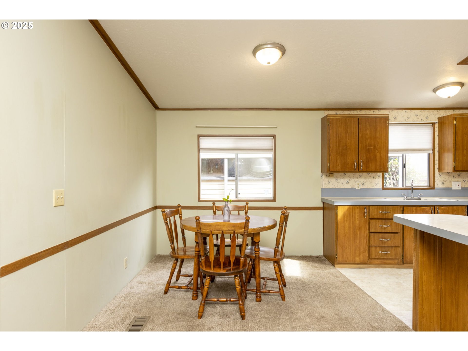 3203 SE VINEYARD RD 6