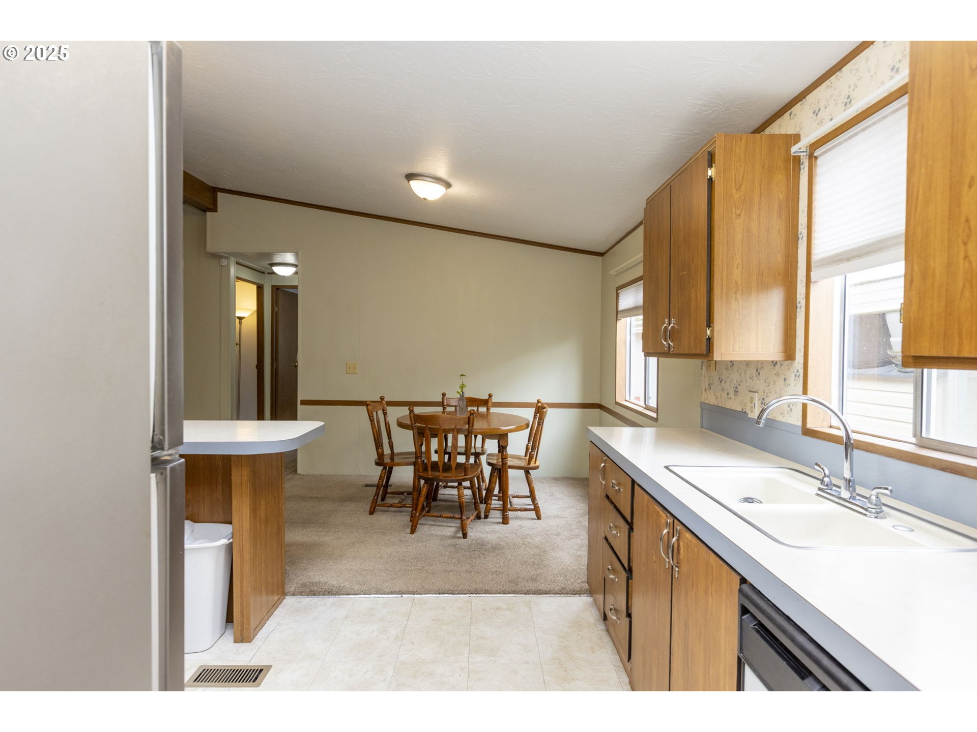 3203 SE VINEYARD RD 6