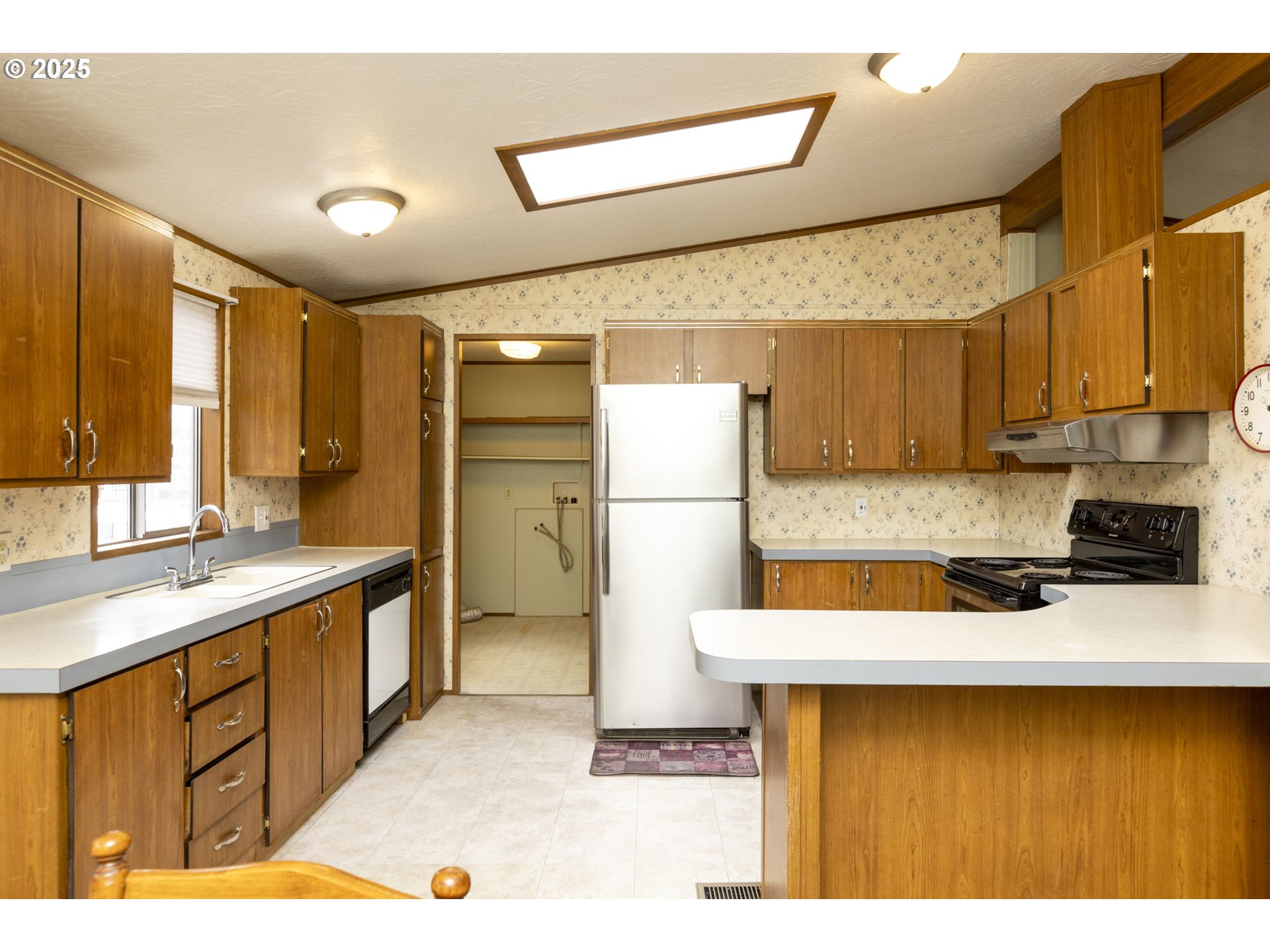 3203 SE VINEYARD RD 6