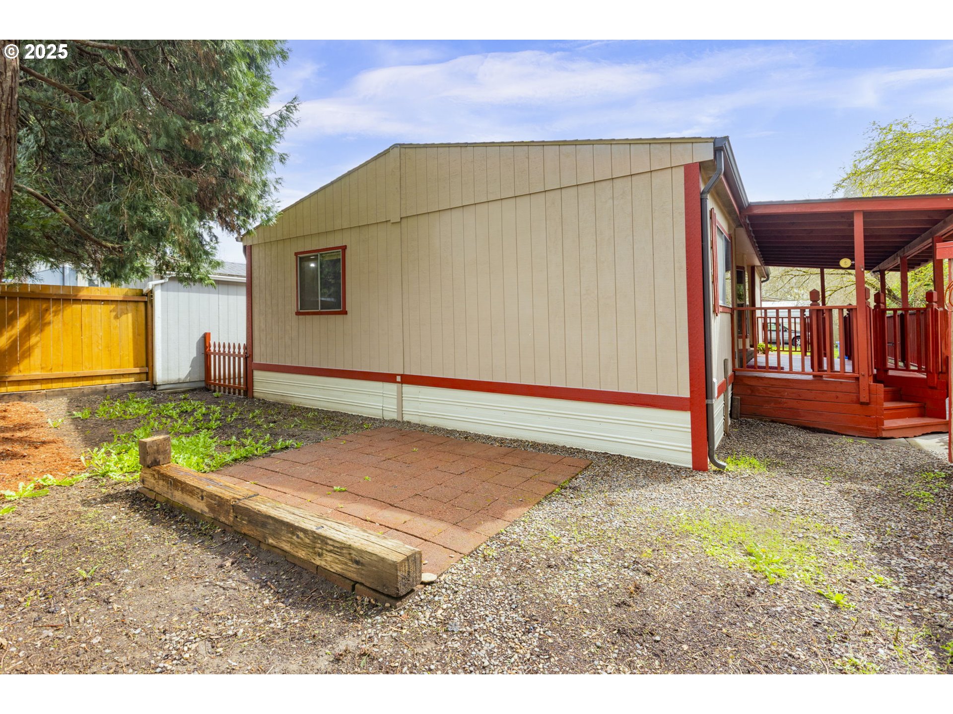 3203 SE VINEYARD RD 6