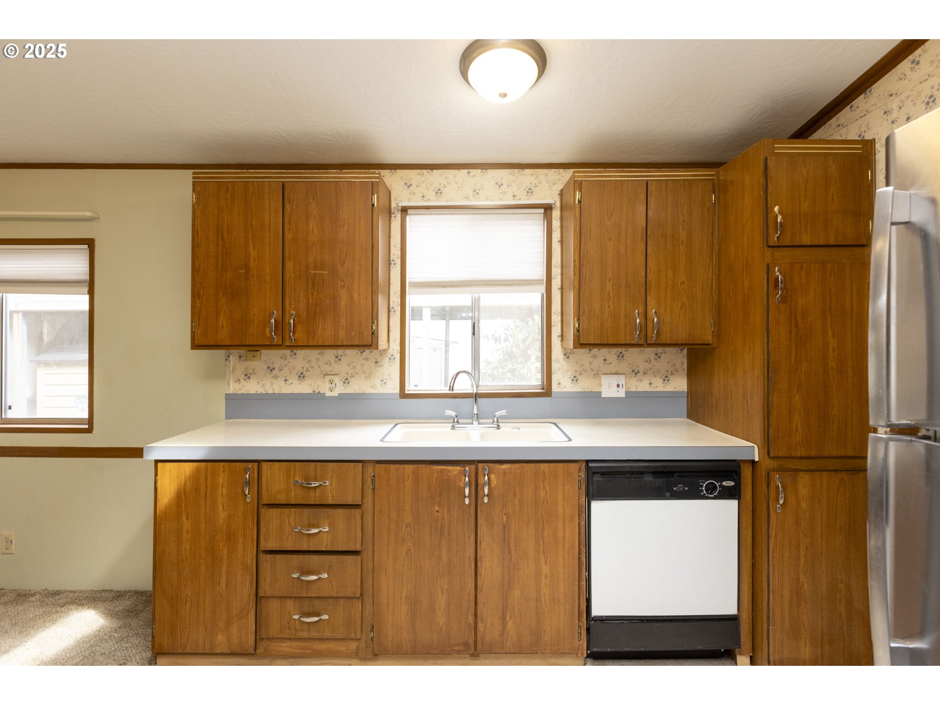 3203 SE VINEYARD RD 6