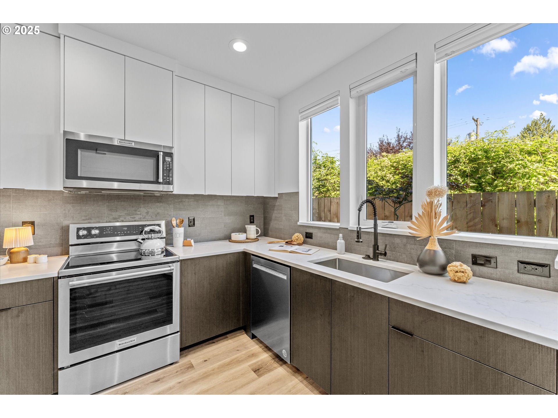 7461 N MOHAWK AVE, Portland