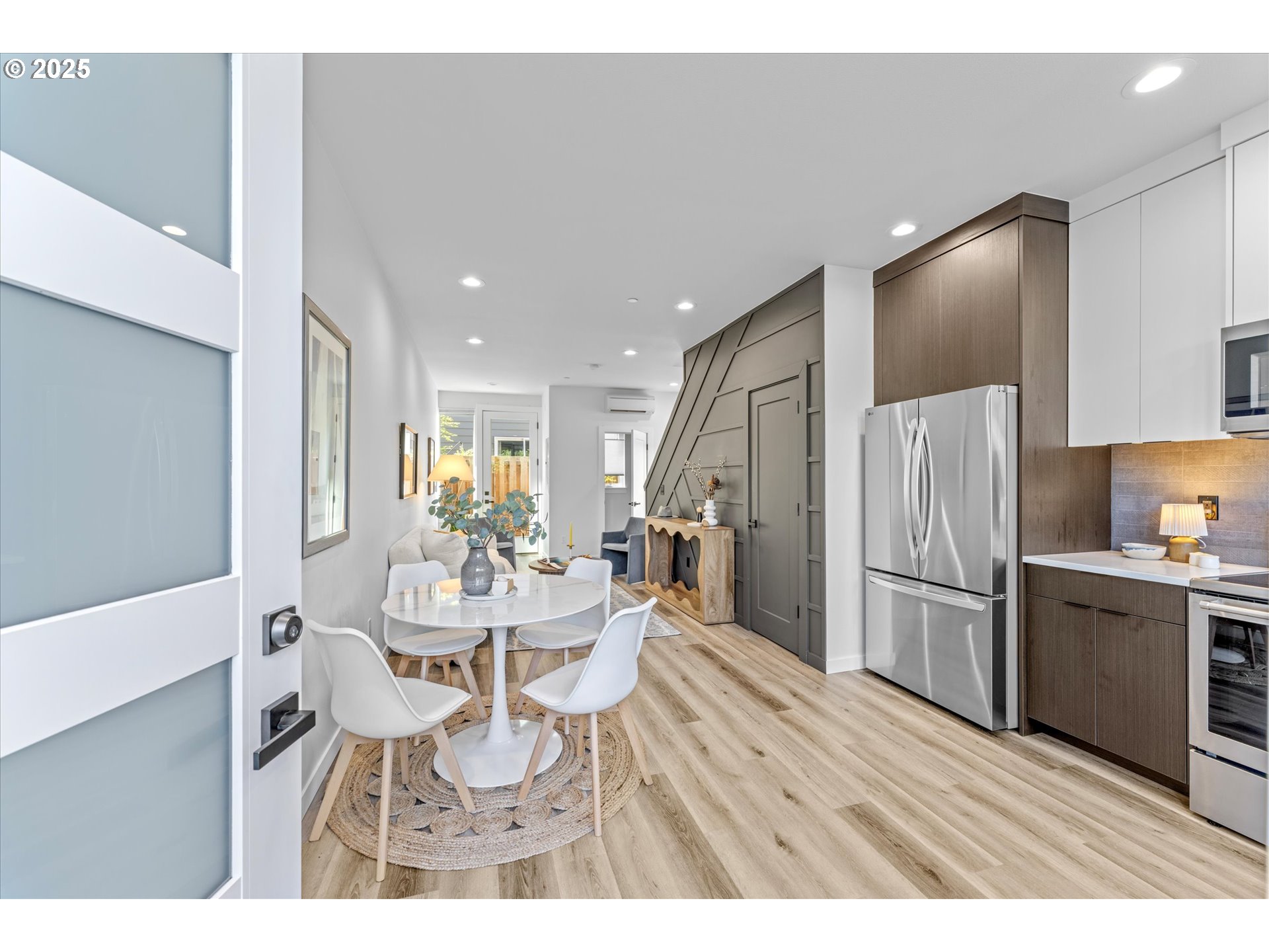 7461 N MOHAWK AVE, Portland