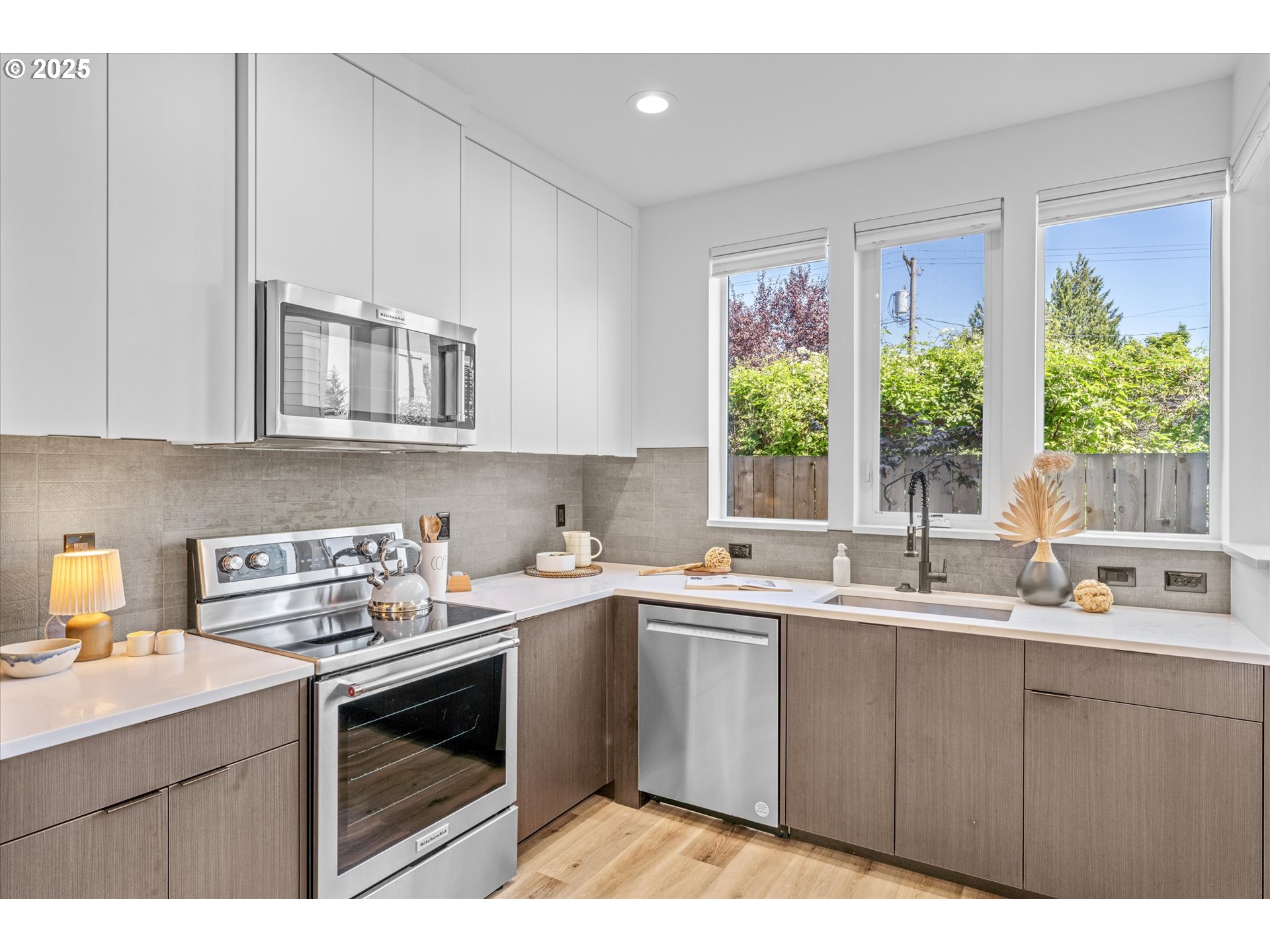 7461 N MOHAWK AVE, Portland