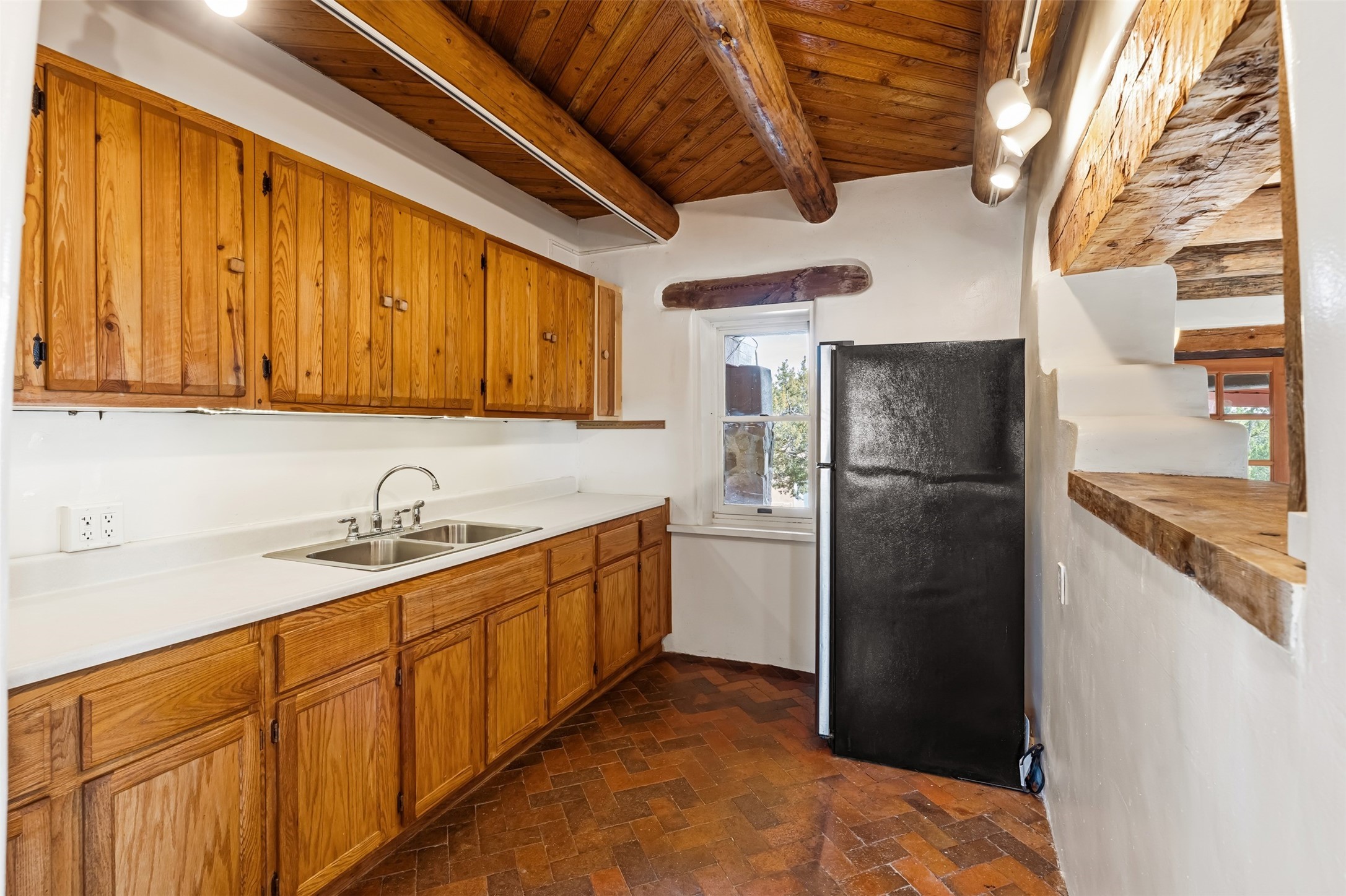 21B Sudeste Place