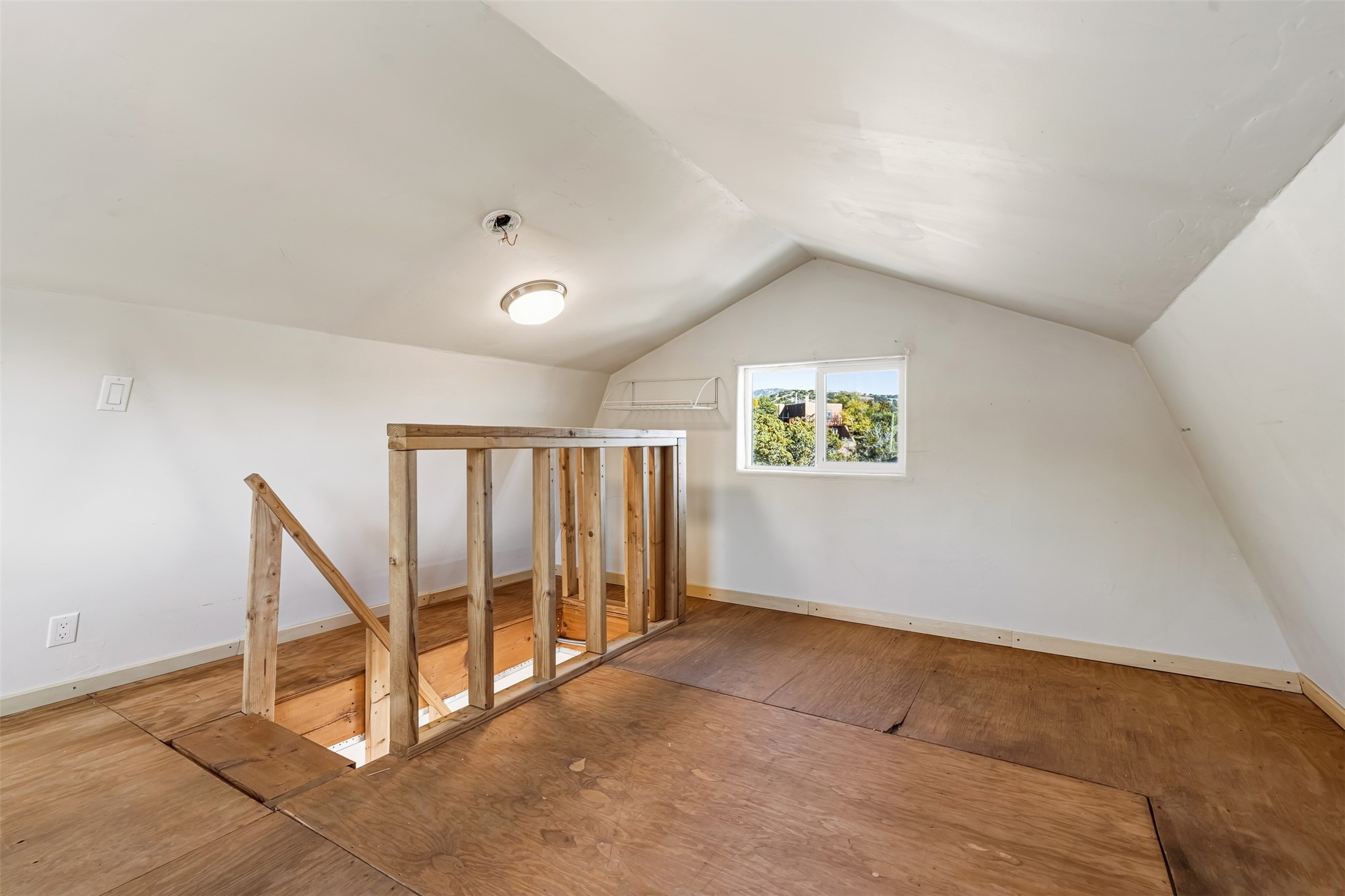 21B Sudeste Place