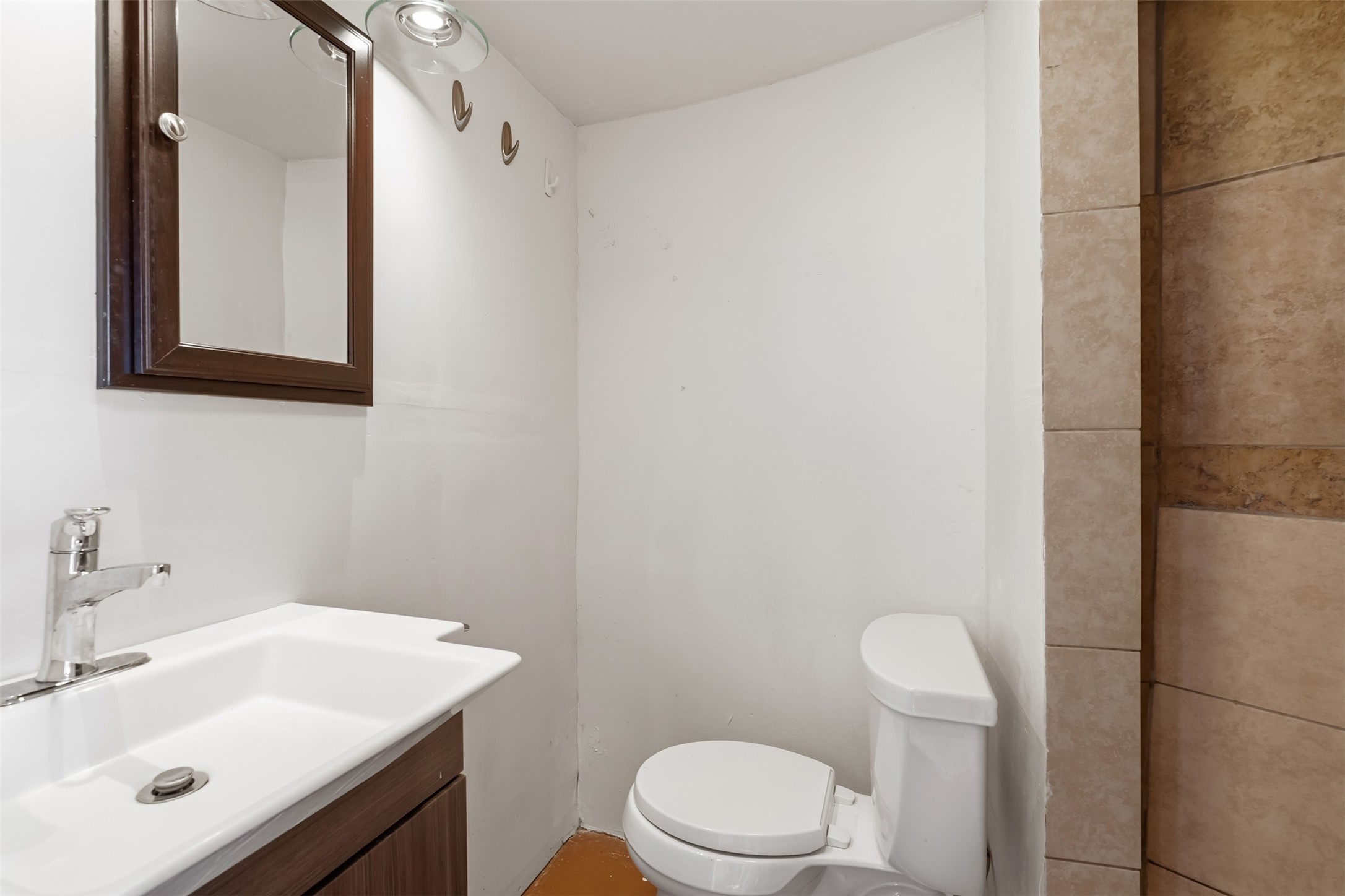 21B Sudeste Place