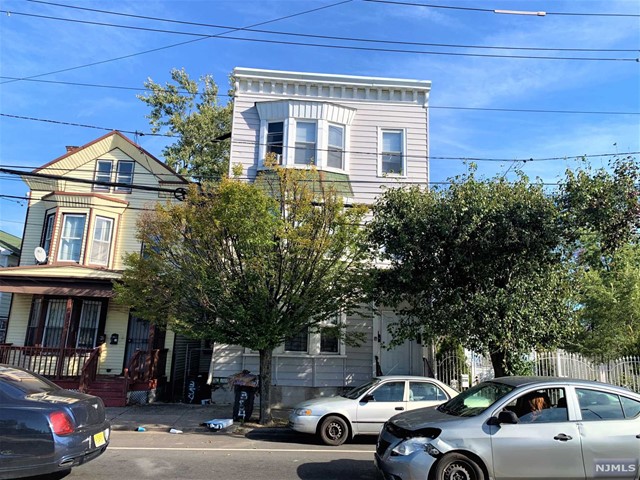 354 Bergen Street