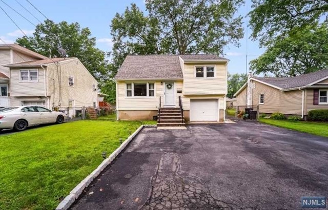 17 Evergreen Avenue