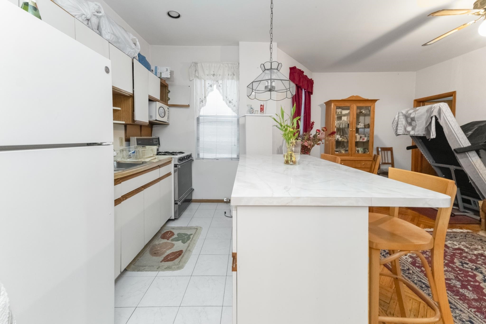 6114 HIGHLAND PL Unit 1G