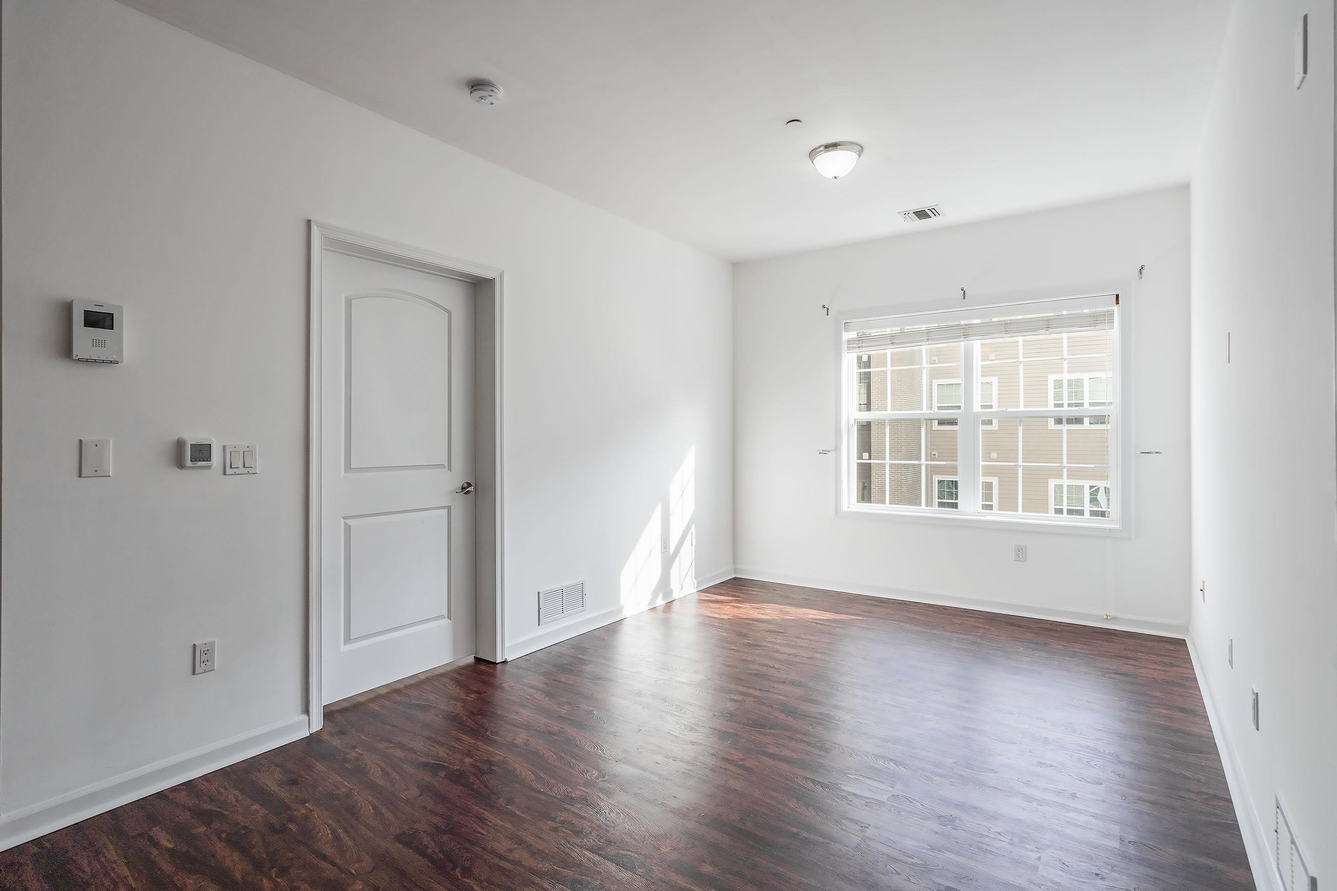 5808 WASHINGTON ST Unit 407